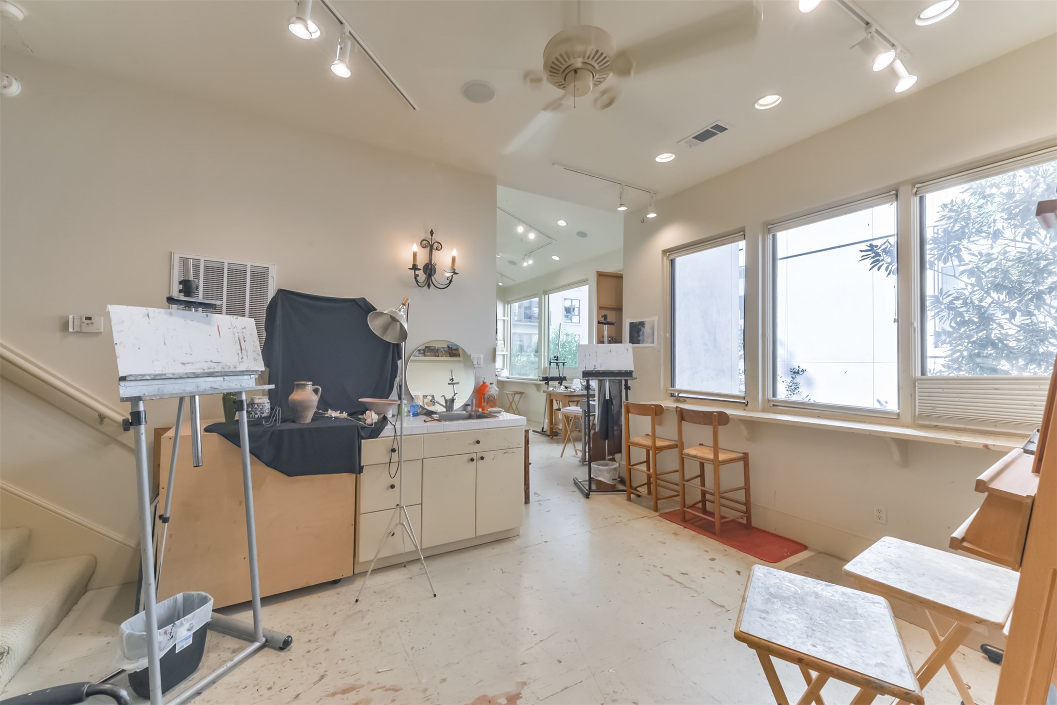 2712 Ferndale Street Property Photo 33