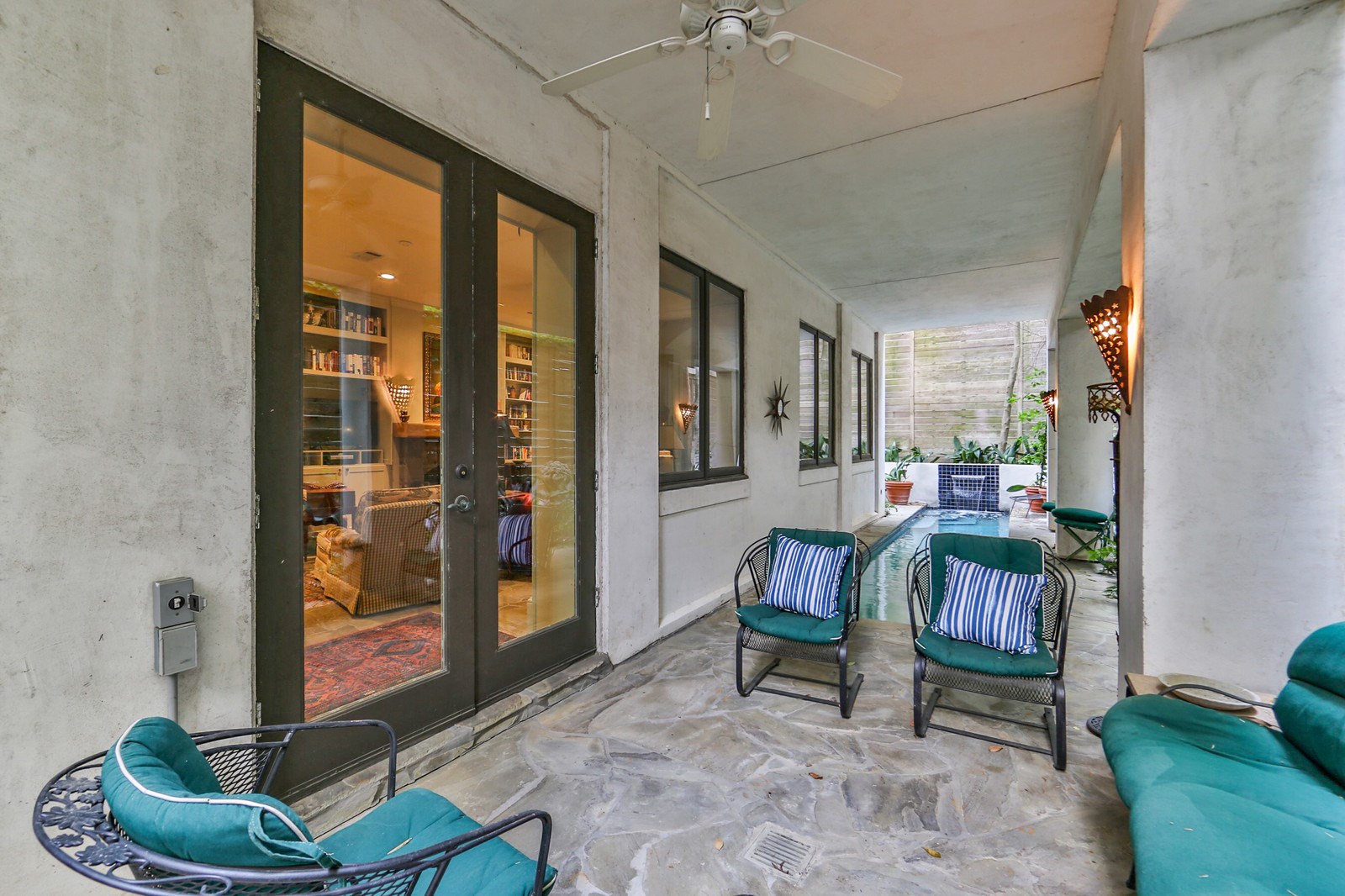 2712 Ferndale Street Property Photo 49