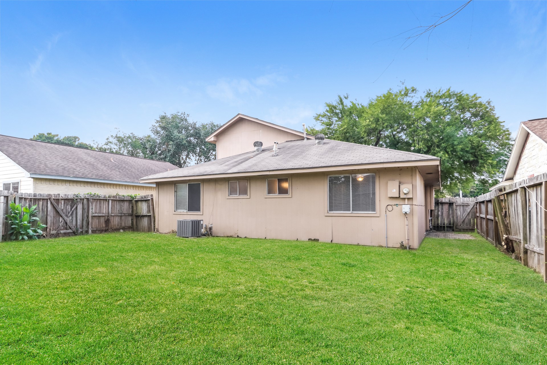 3815 Derbyhall Drive Property Photo 17