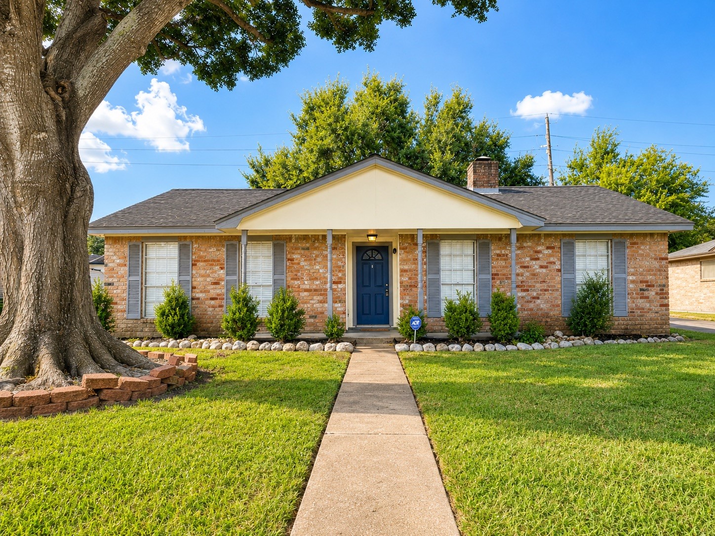 11427 Brook Meadows Lane Property Photo 1