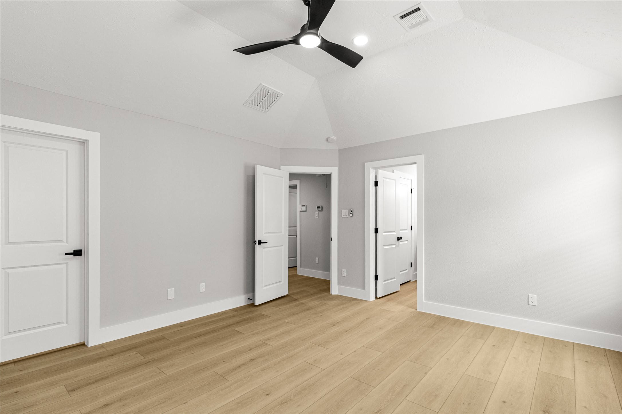 4439 N Vineyard Meadow Lane Property Photo 10