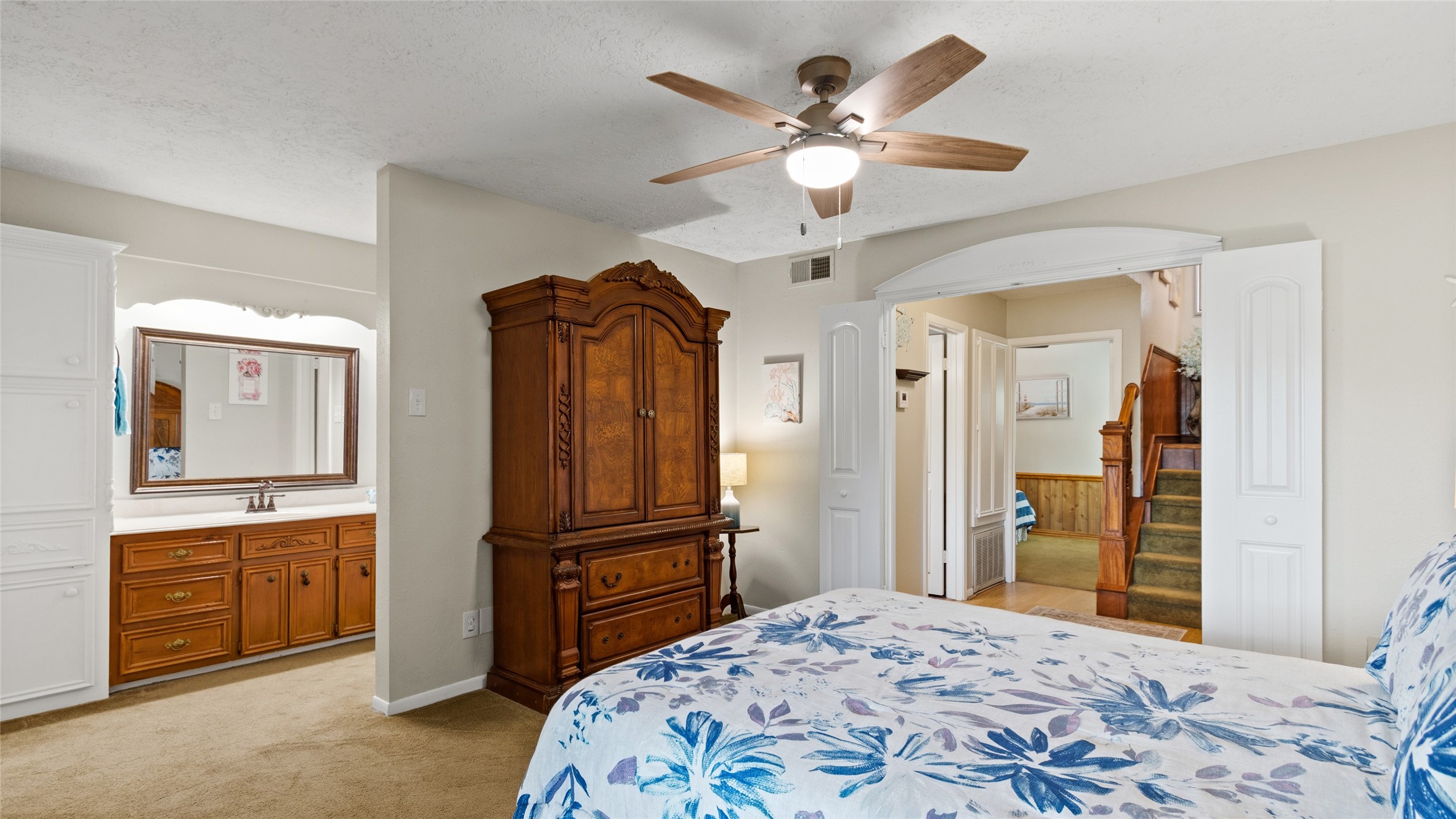 655 Davis Road Property Photo 15