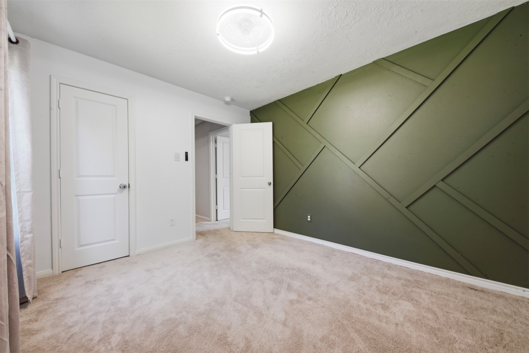 15011 Crockett Road Property Photo 16
