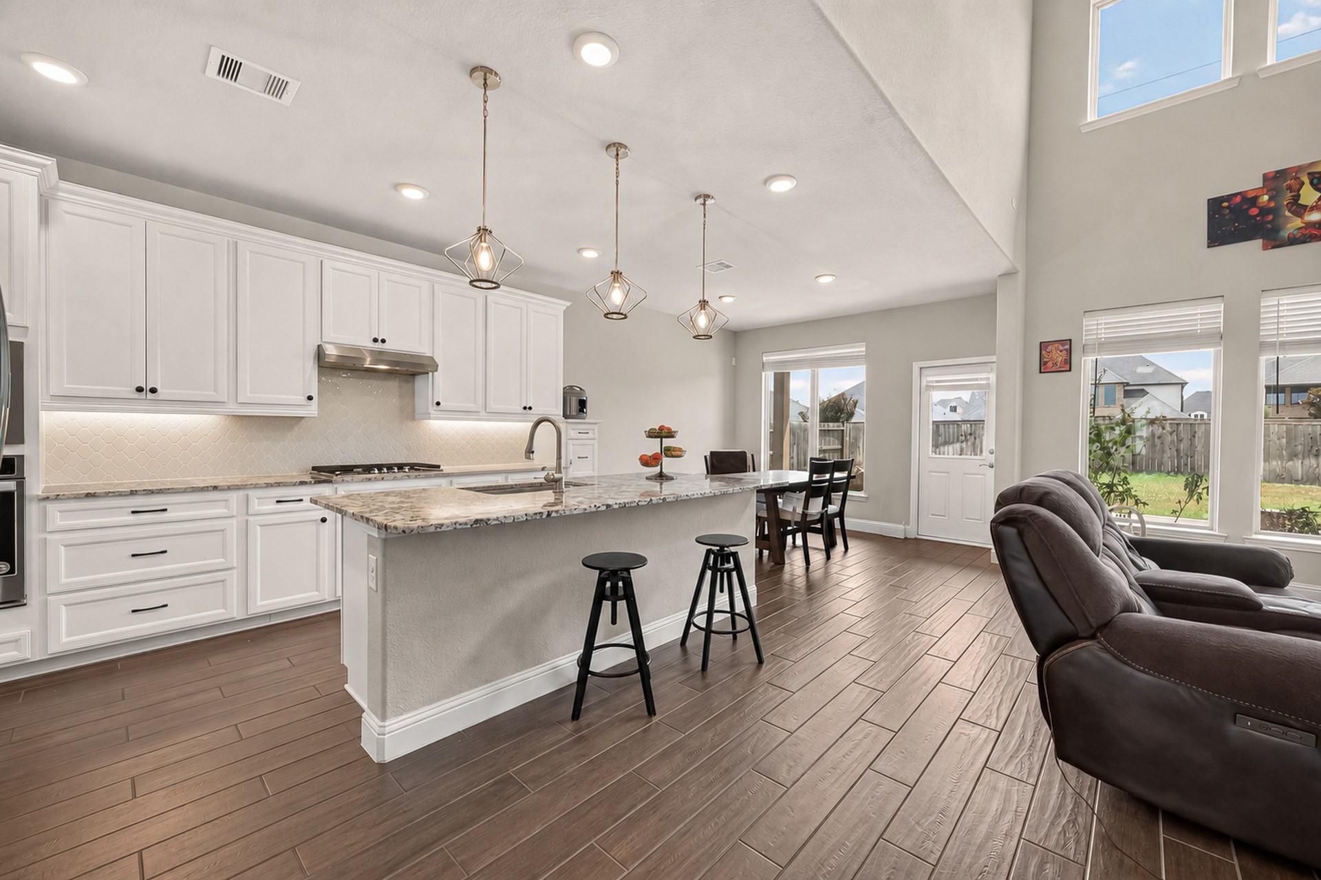 29031 Nectar Island Lane Property Photo 4
