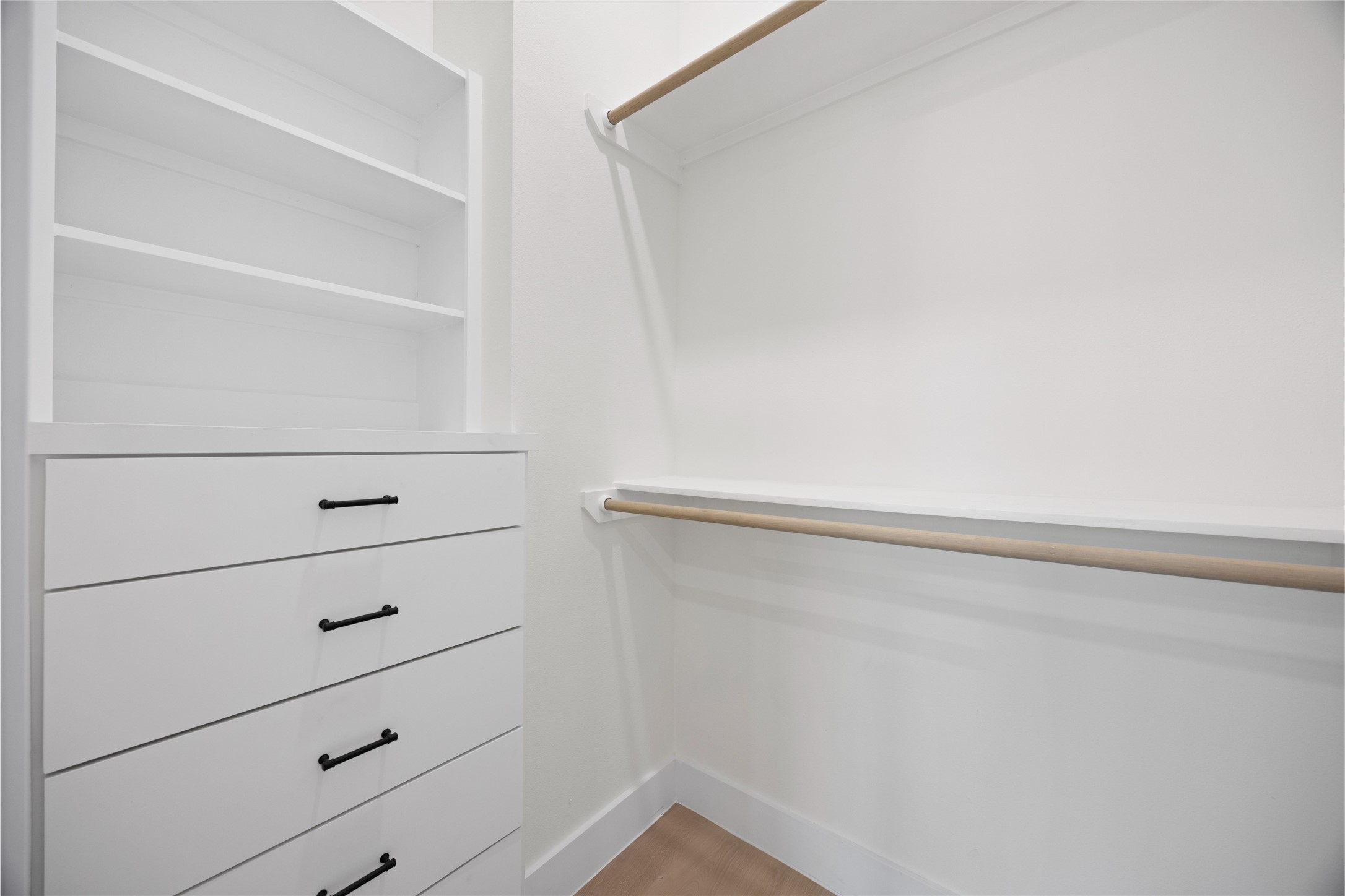 6328 Sidney Street Property Photo 14
