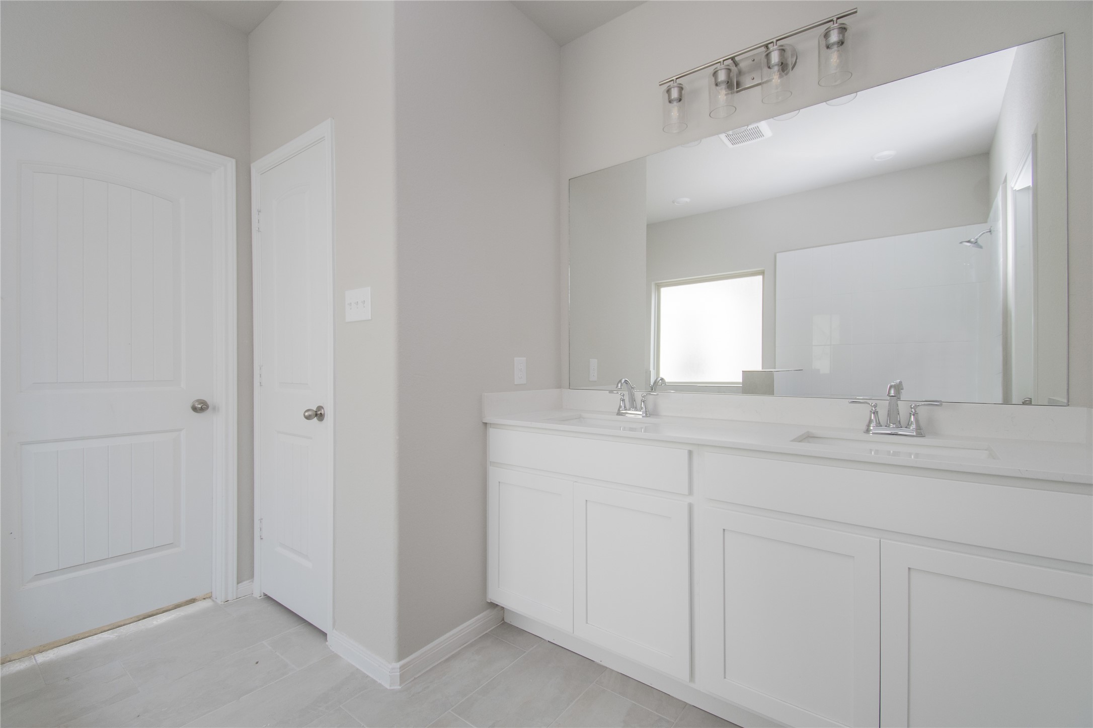 21719 Cypress Maple Drive Property Photo 9