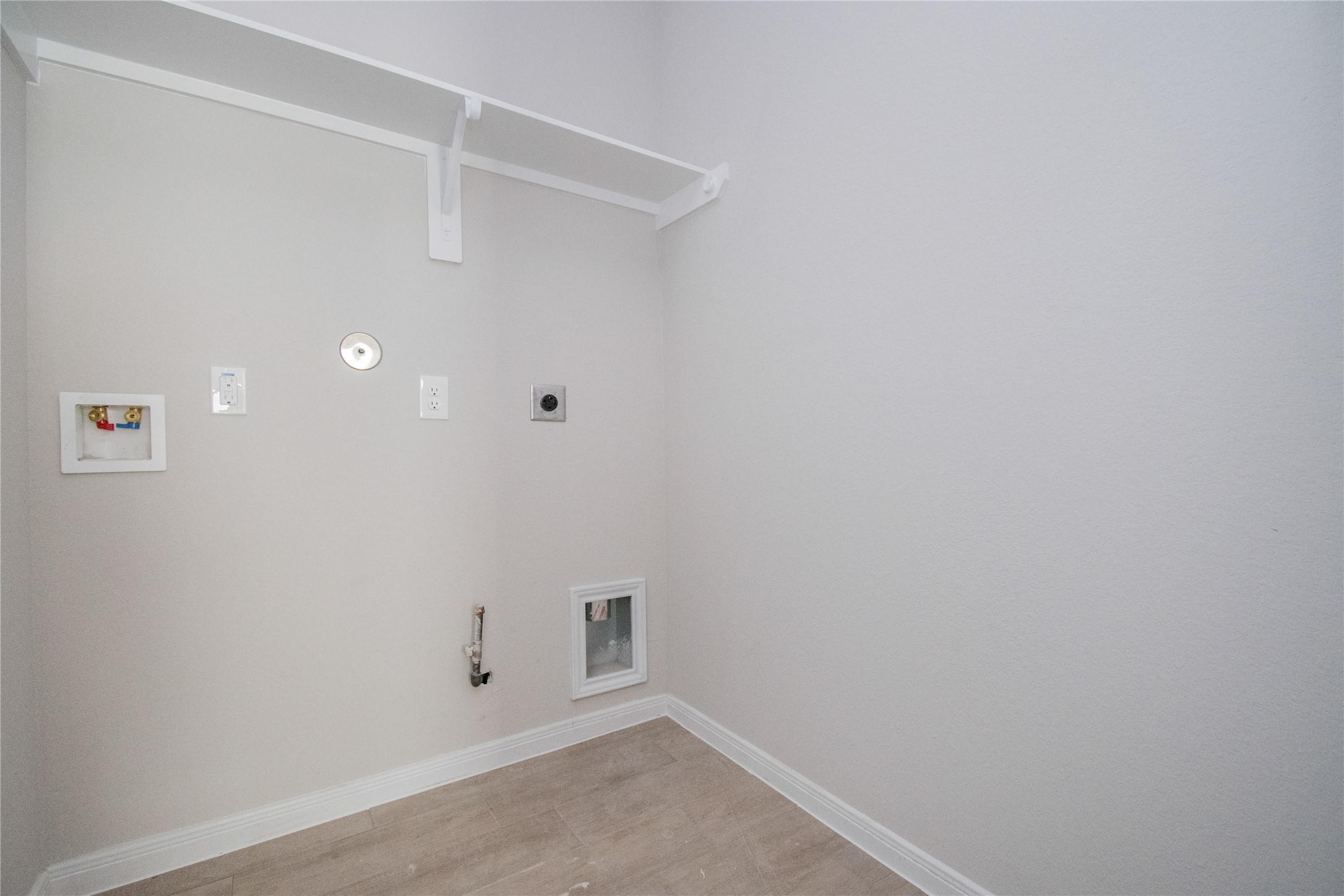 21719 Cypress Maple Drive Property Photo 18