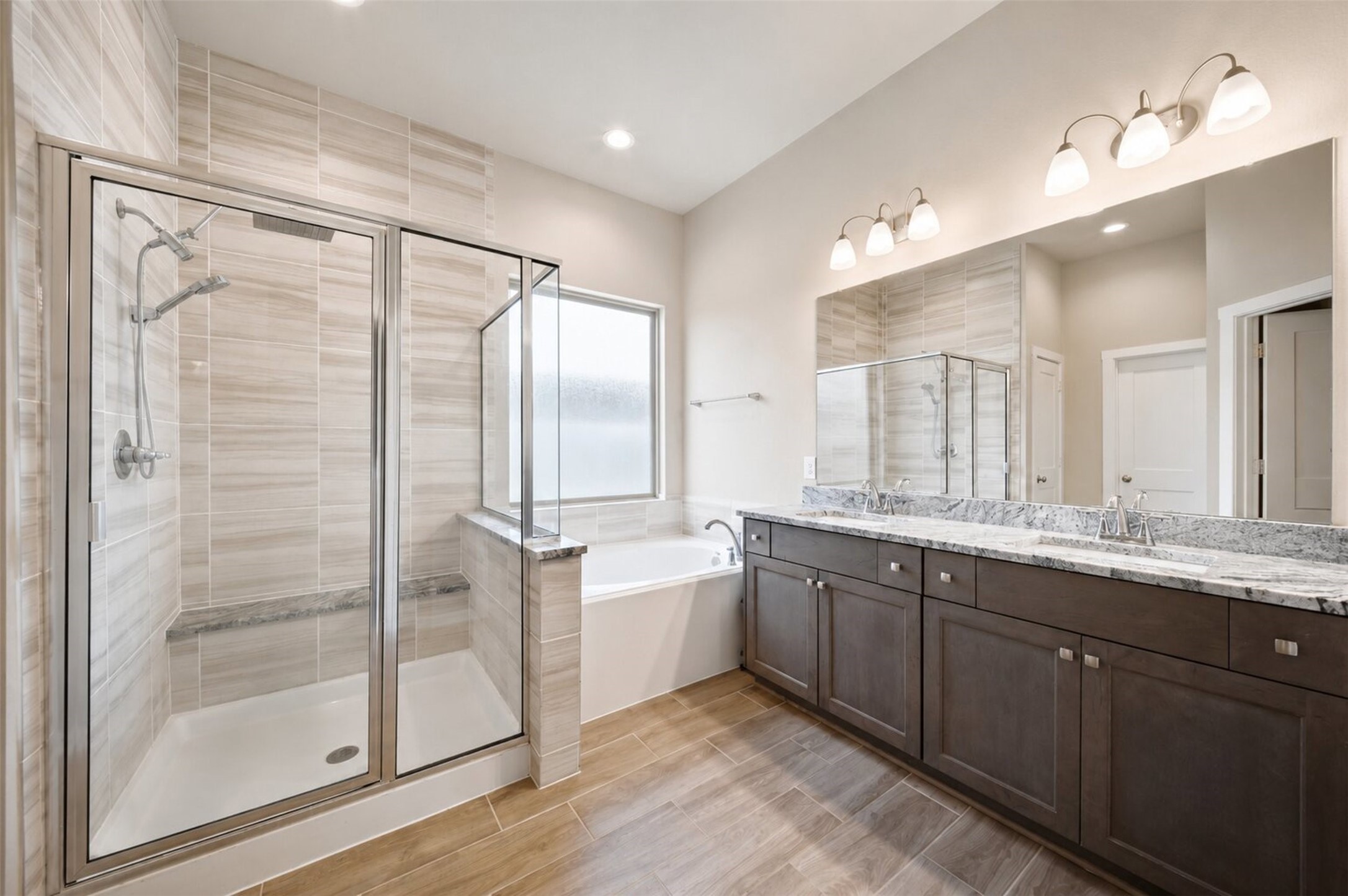 13025 Ocean Breeze Lane Property Photo 16