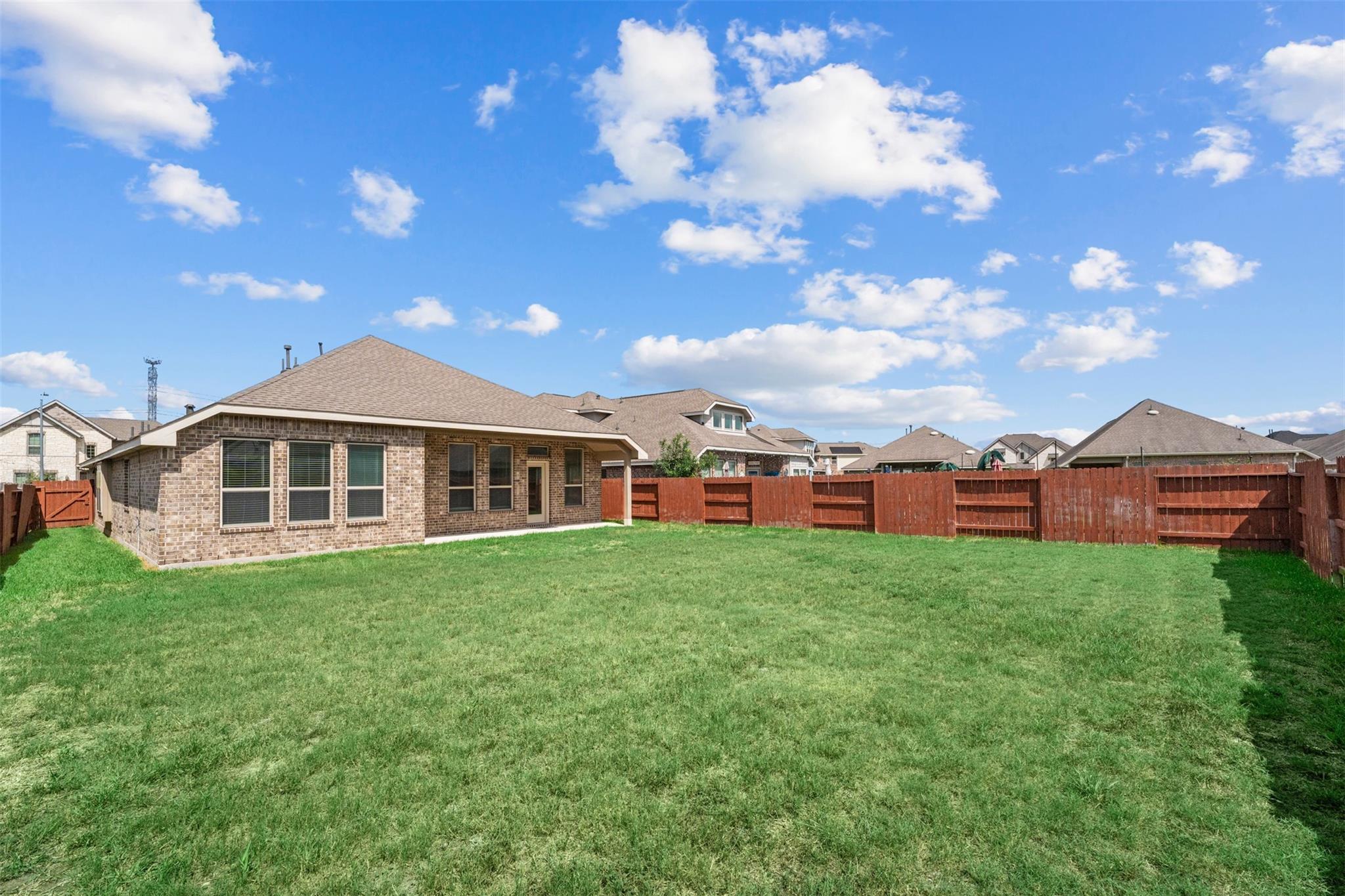4331 Tawny Timber Drive Property Photo 35