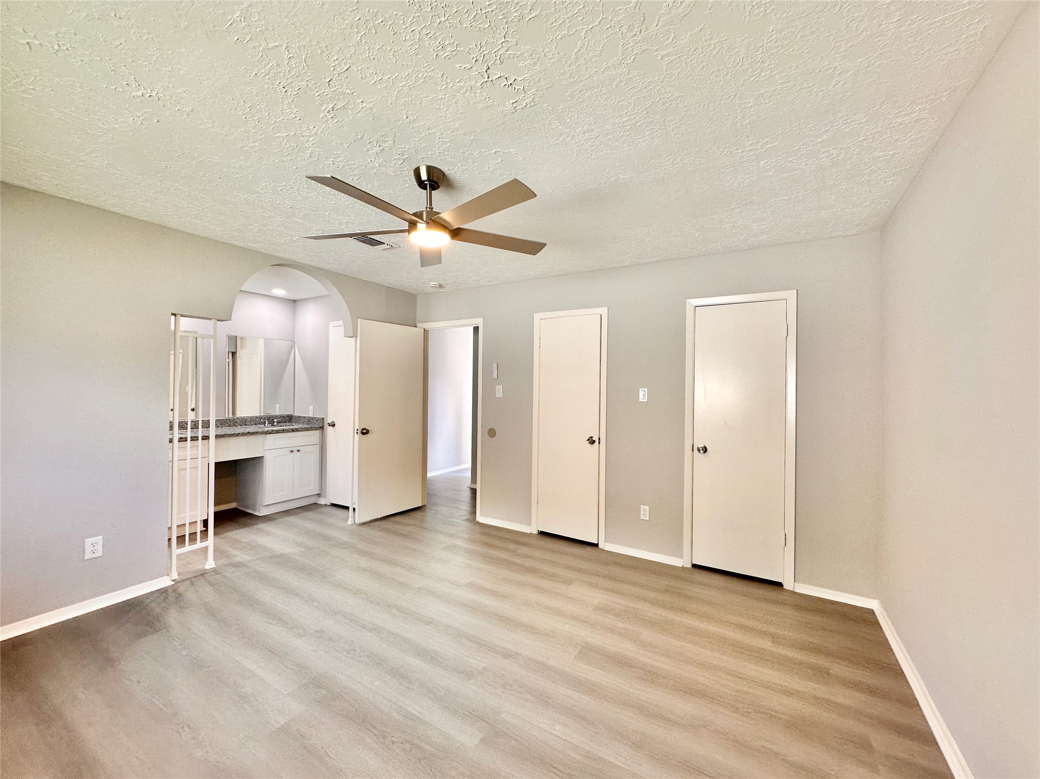 8223 Buckeye Glen Lane Property Photo 19