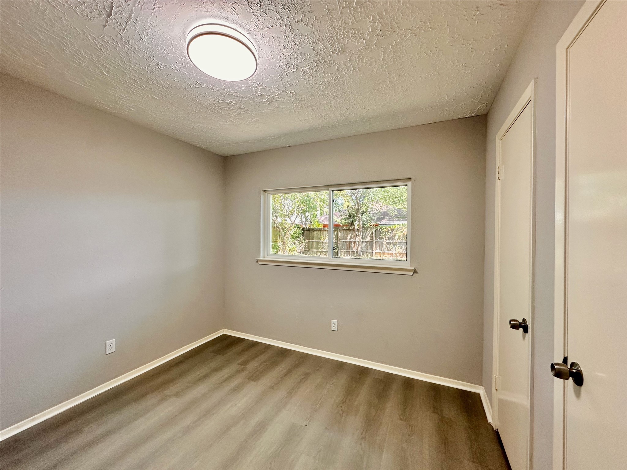 8223 Buckeye Glen Lane Property Photo 27