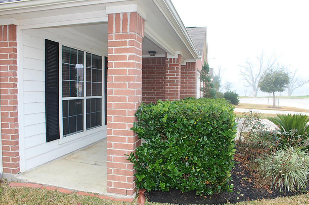 8331 Loetsch Ridge Way Property Photo 3