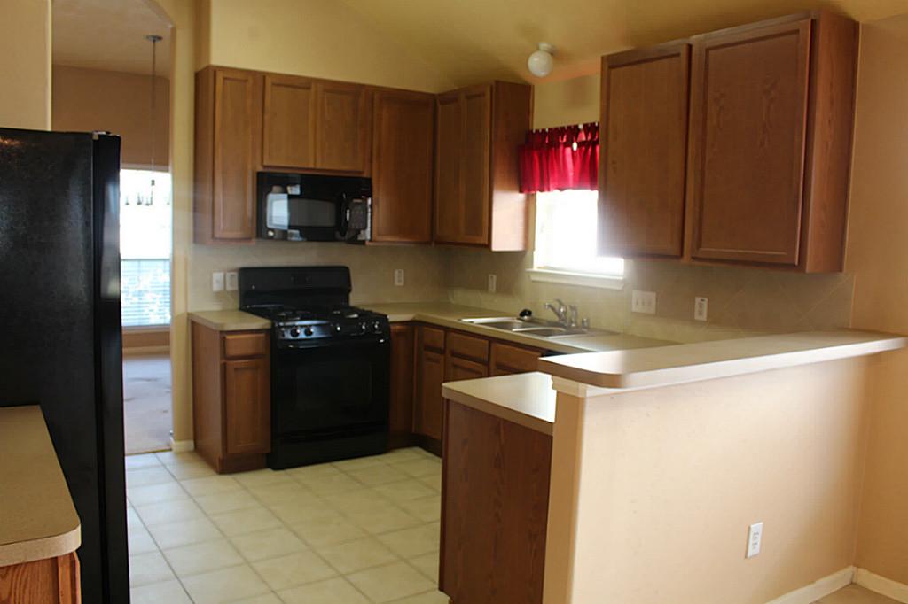 8331 Loetsch Ridge Way Property Photo 10