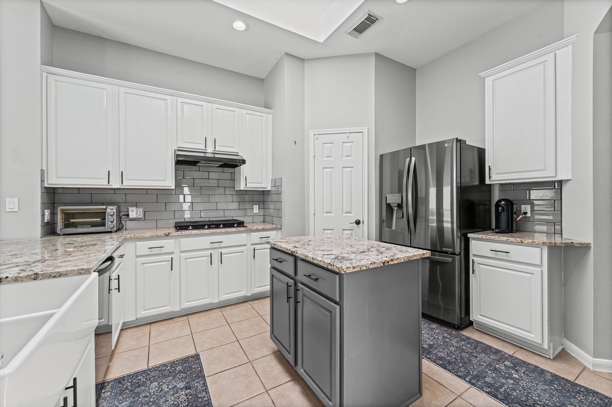 2615 Easton Springs Court Property Photo 11