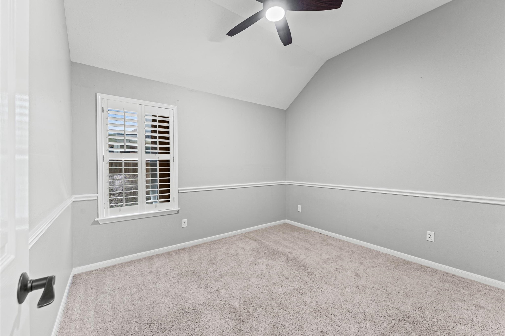 2615 Easton Springs Court Property Photo 24