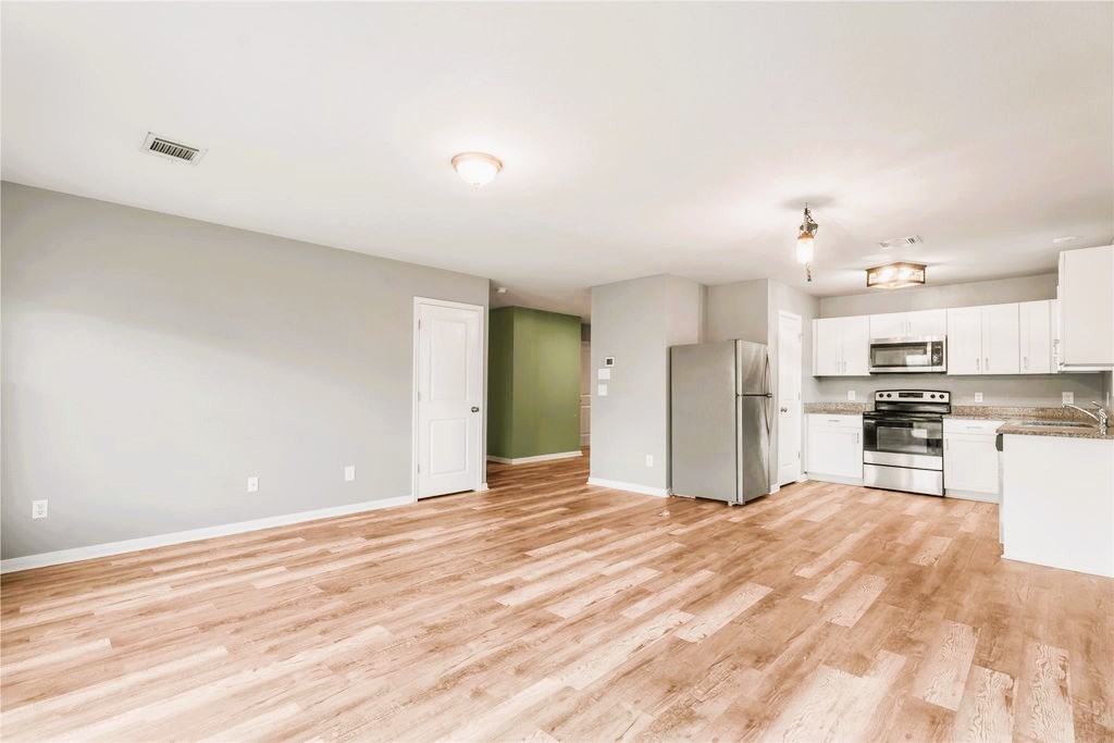 15638 Del Norte Drive Property Photo 4