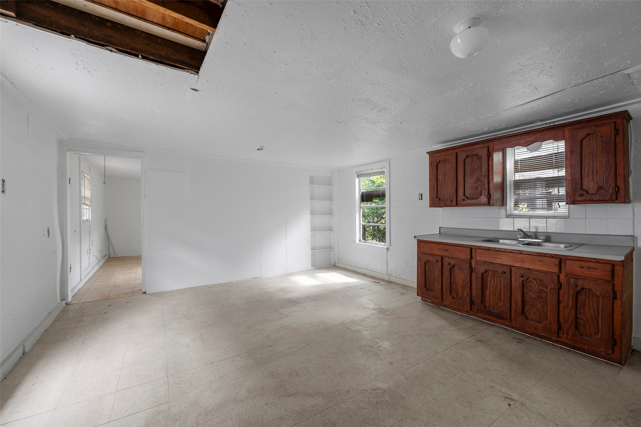 4118 Gano Street Property Photo 25