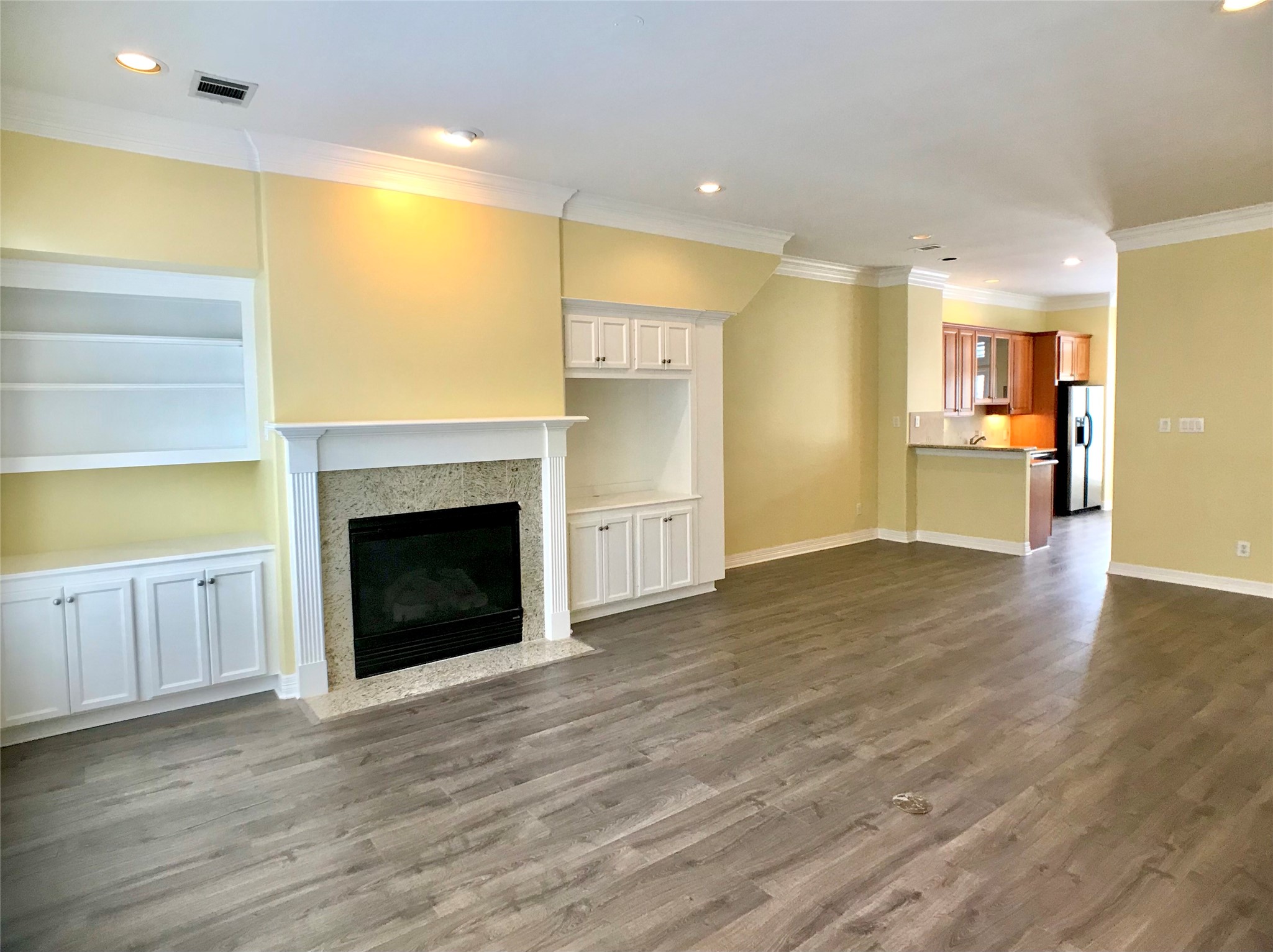 2104 Bancroft Street Property Photo 4