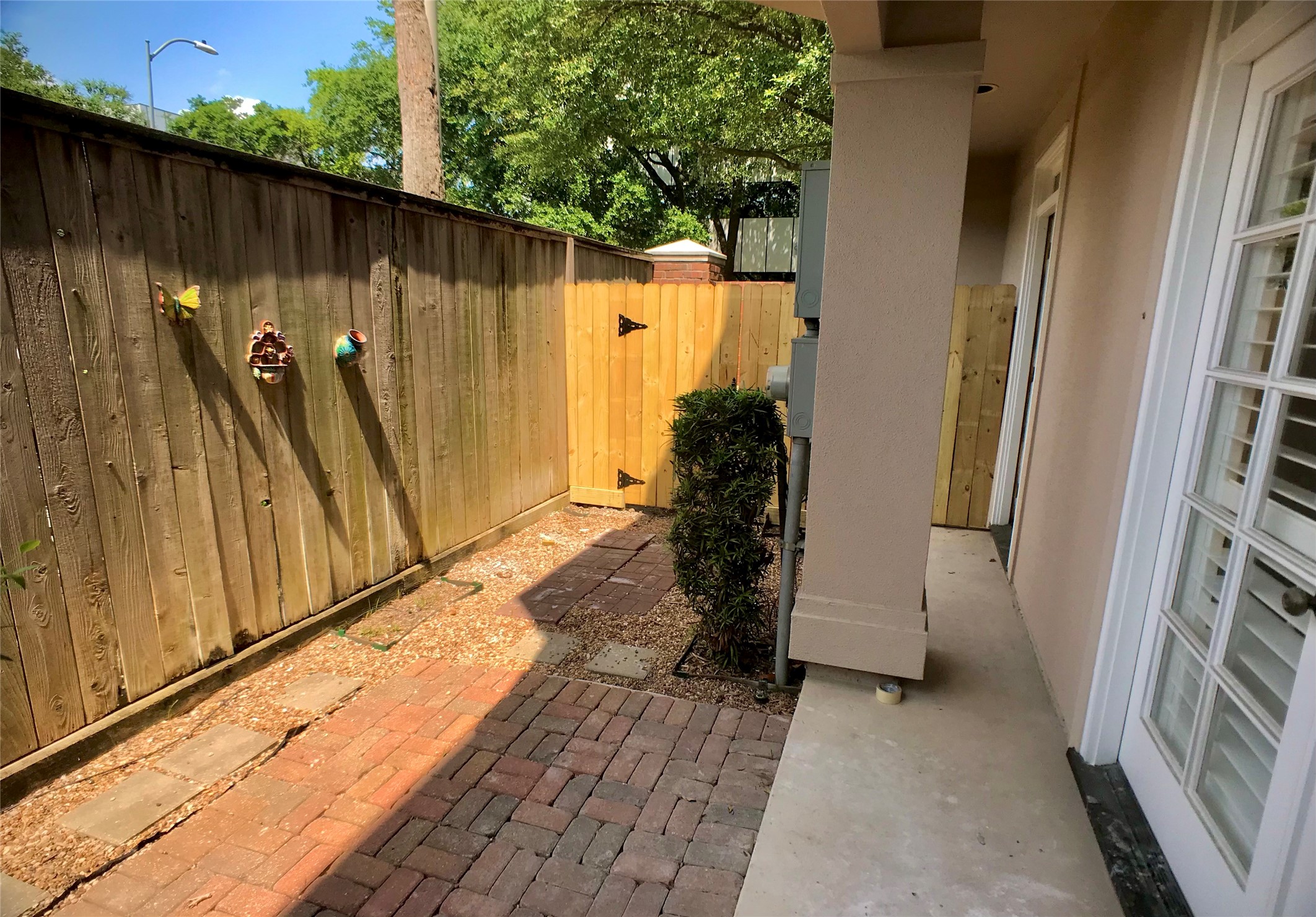2104 Bancroft Street Property Photo 15