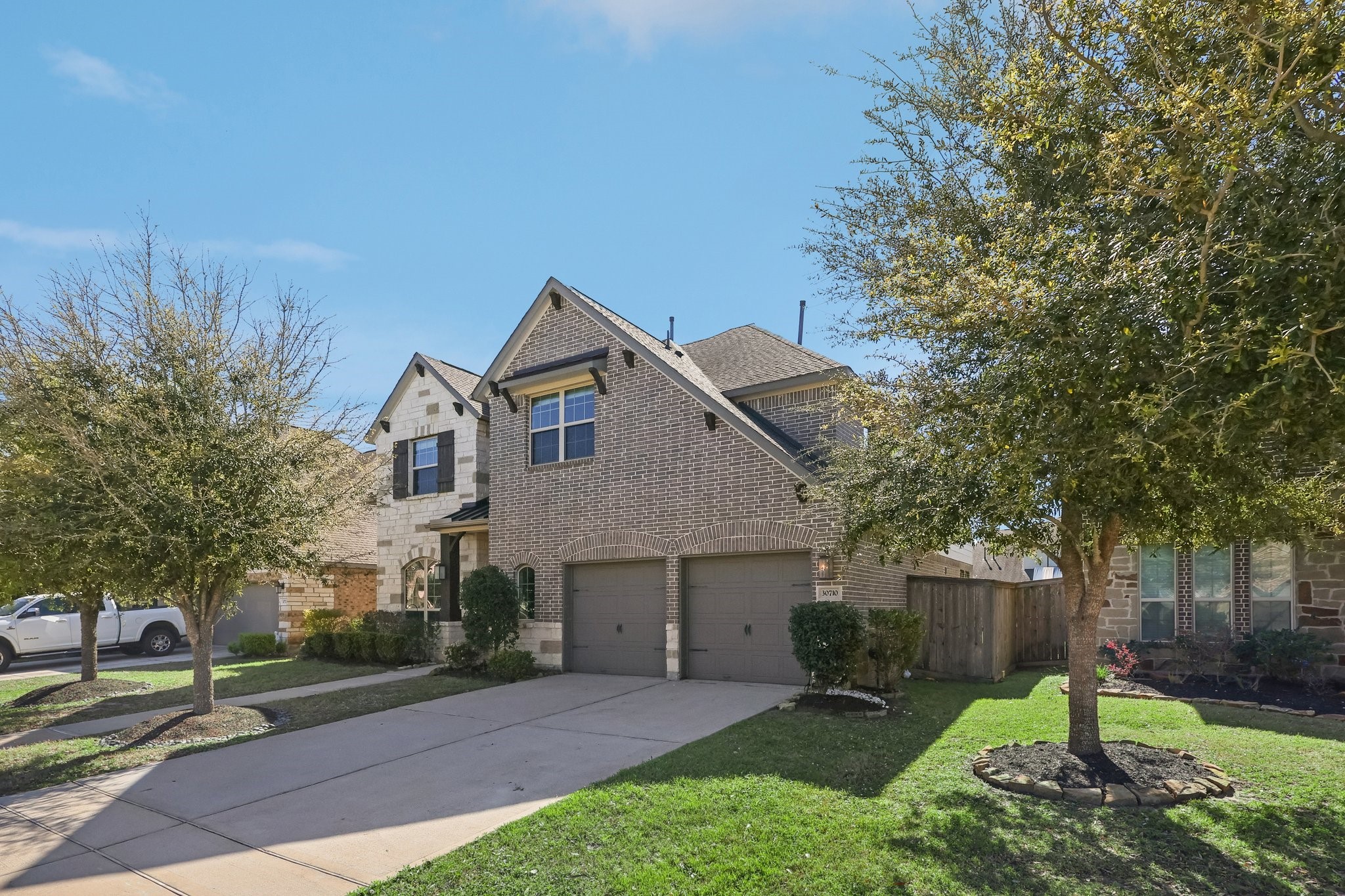 30710 Aster Brook Drive Property Photo 2