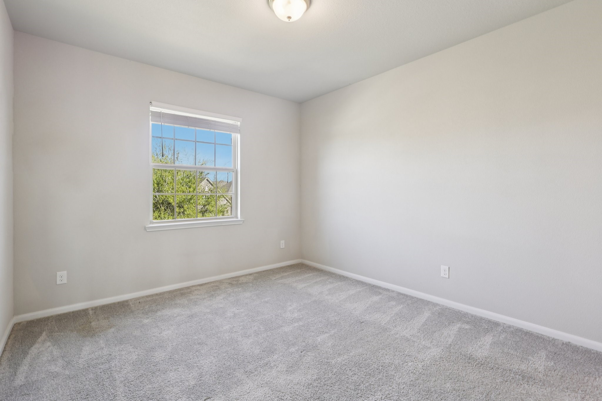 30710 Aster Brook Drive Property Photo 24