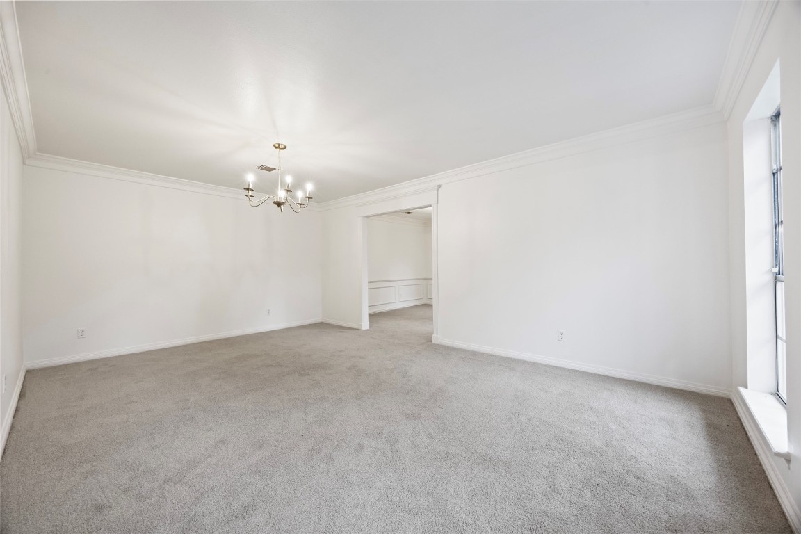 1919 Saddlecreek Drive Property Photo 8