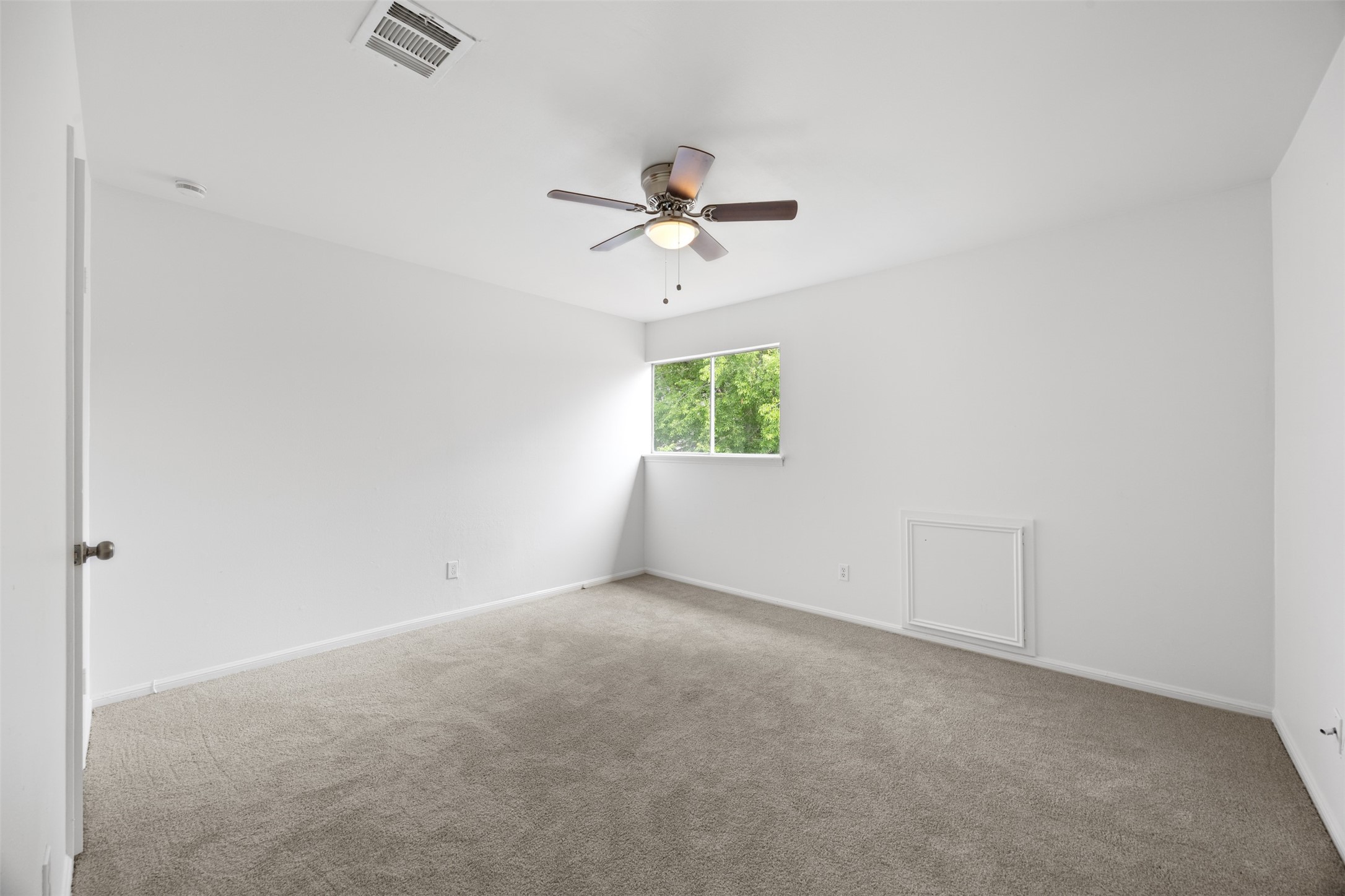 1919 Saddlecreek Drive Property Photo 29