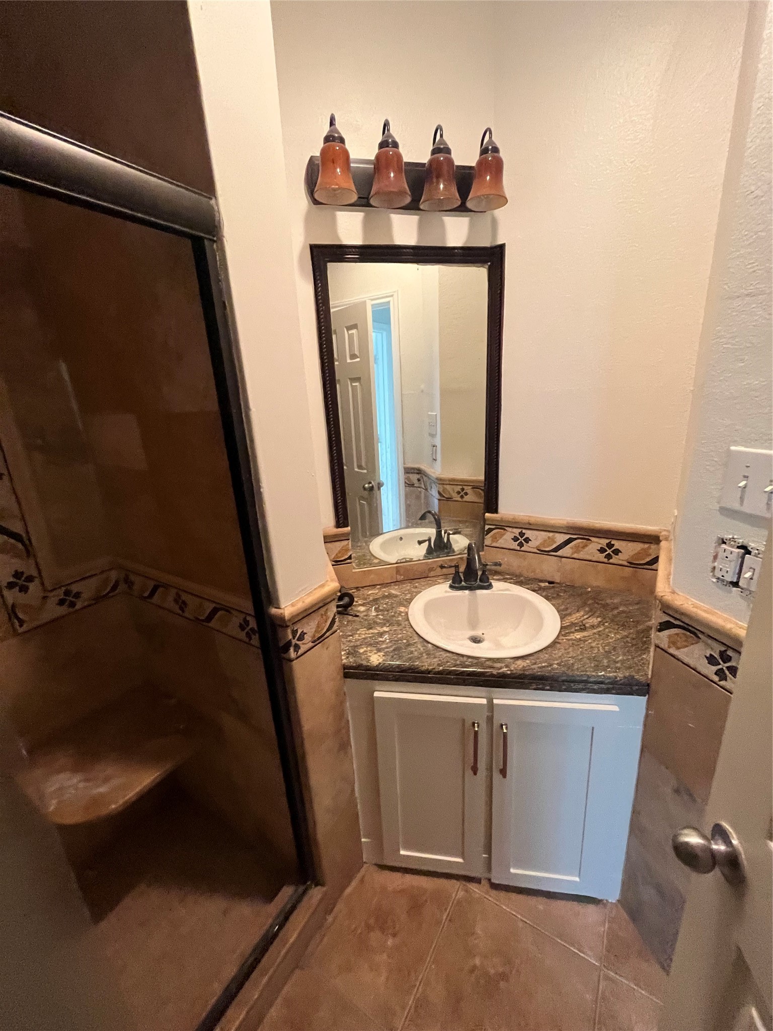 15506 Waldron Circle A Property Photo 33
