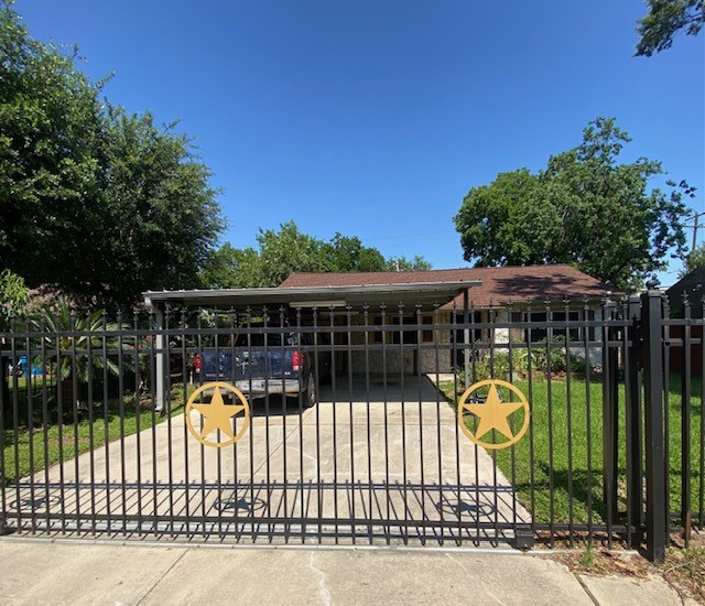 6623 Cresthill Street Property Photo 1