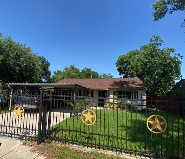 6623 Cresthill Street Property Photo 2