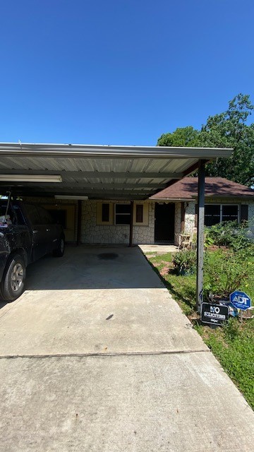 6623 Cresthill Street Property Photo 3