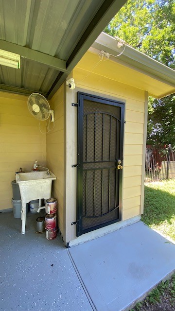 6623 Cresthill Street Property Photo 28