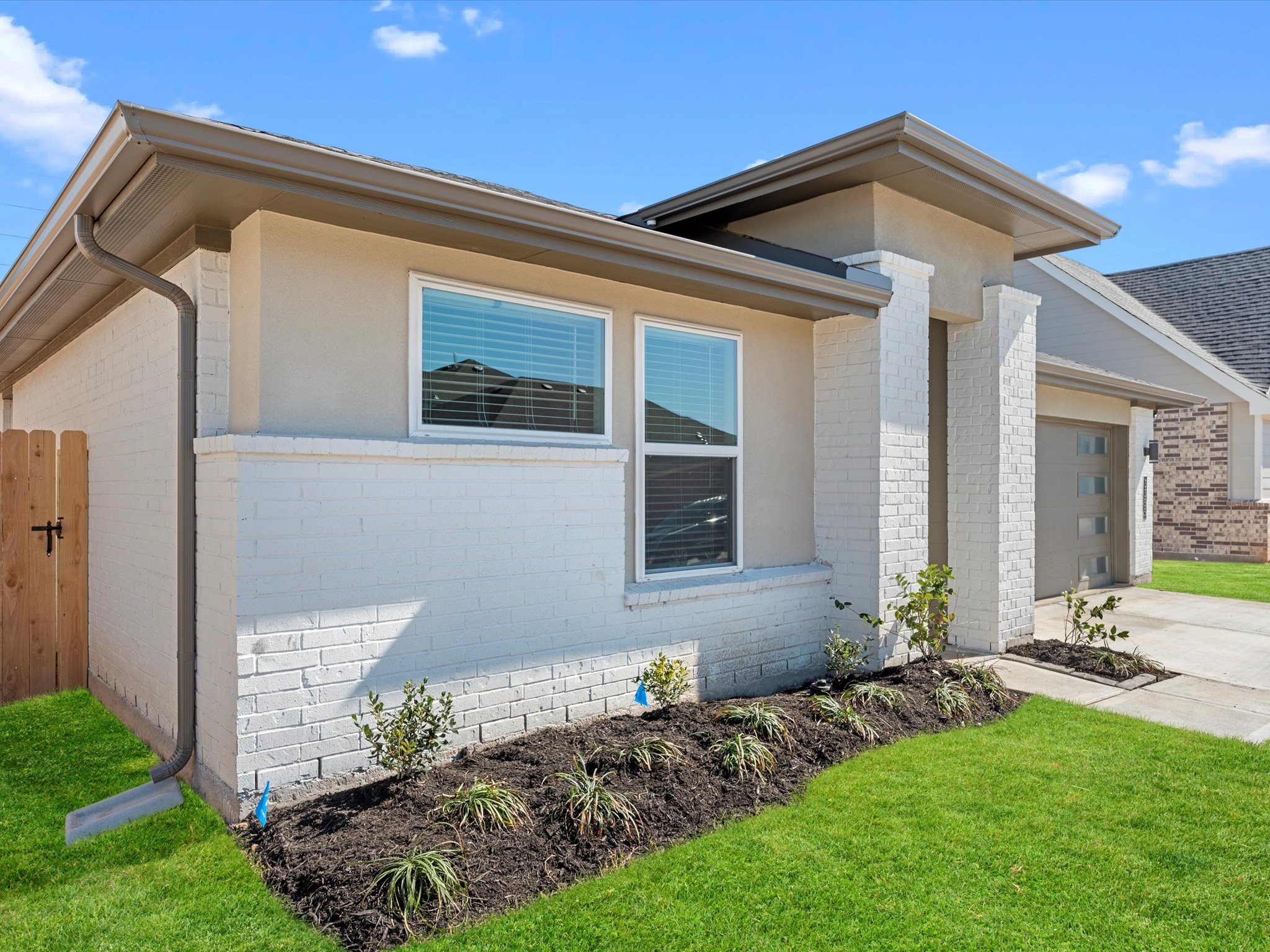 3335 Silverton Drive Property Photo 4