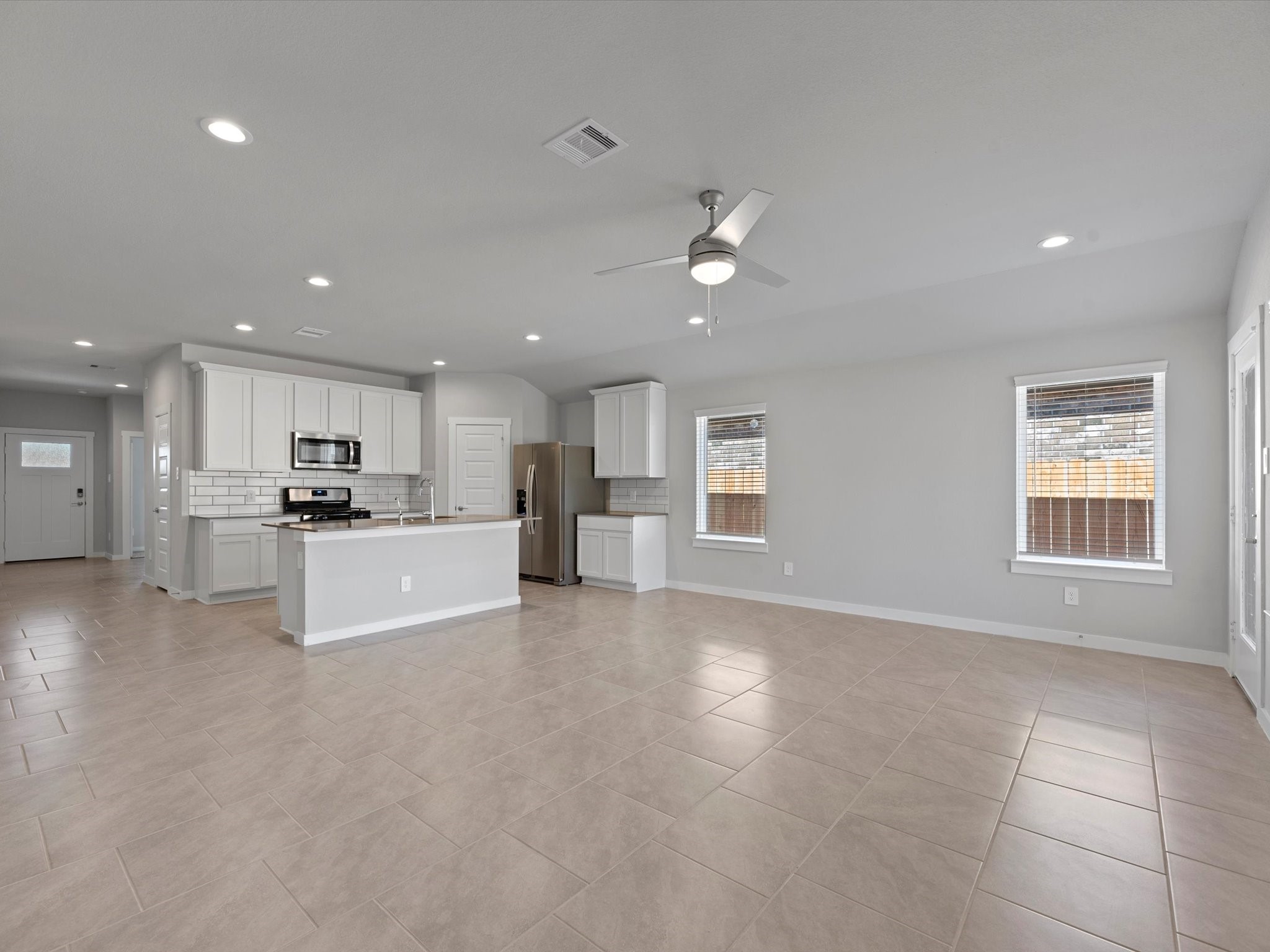 3335 Silverton Drive Property Photo 11