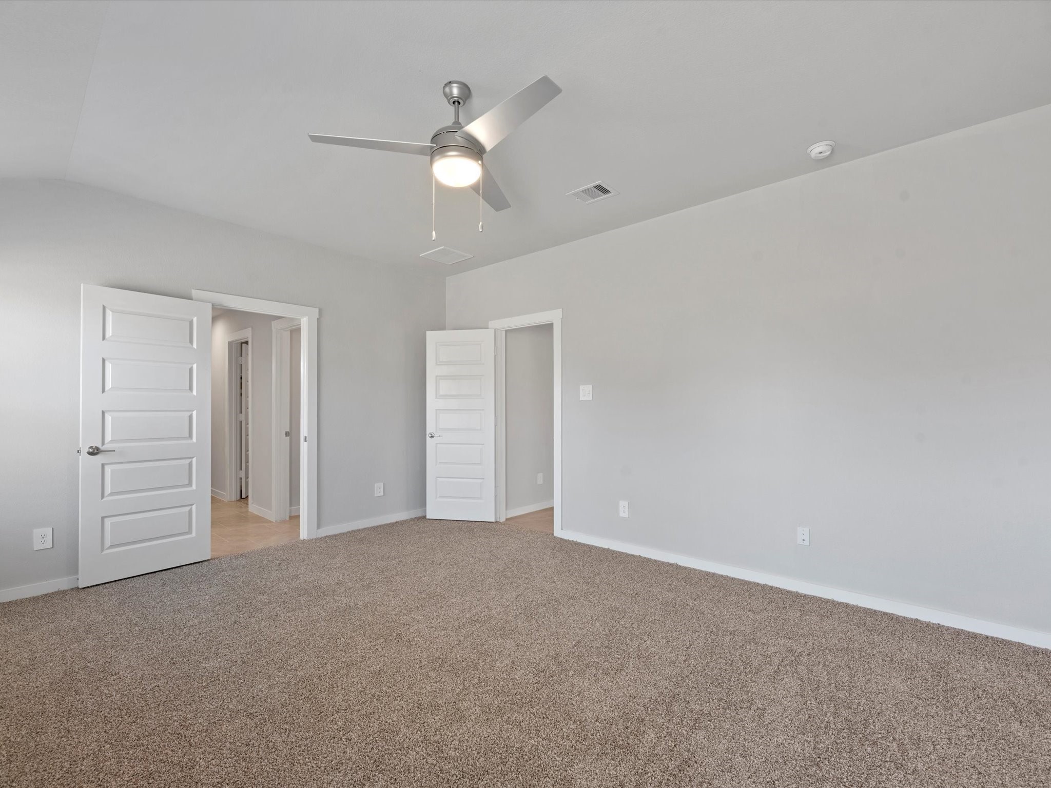 3335 Silverton Drive Property Photo 16