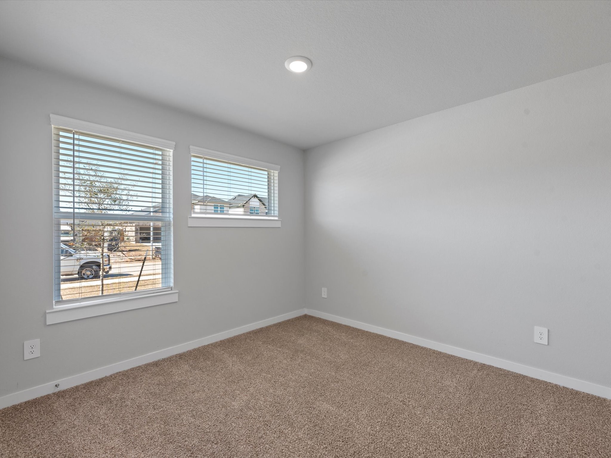 3335 Silverton Drive Property Photo 29