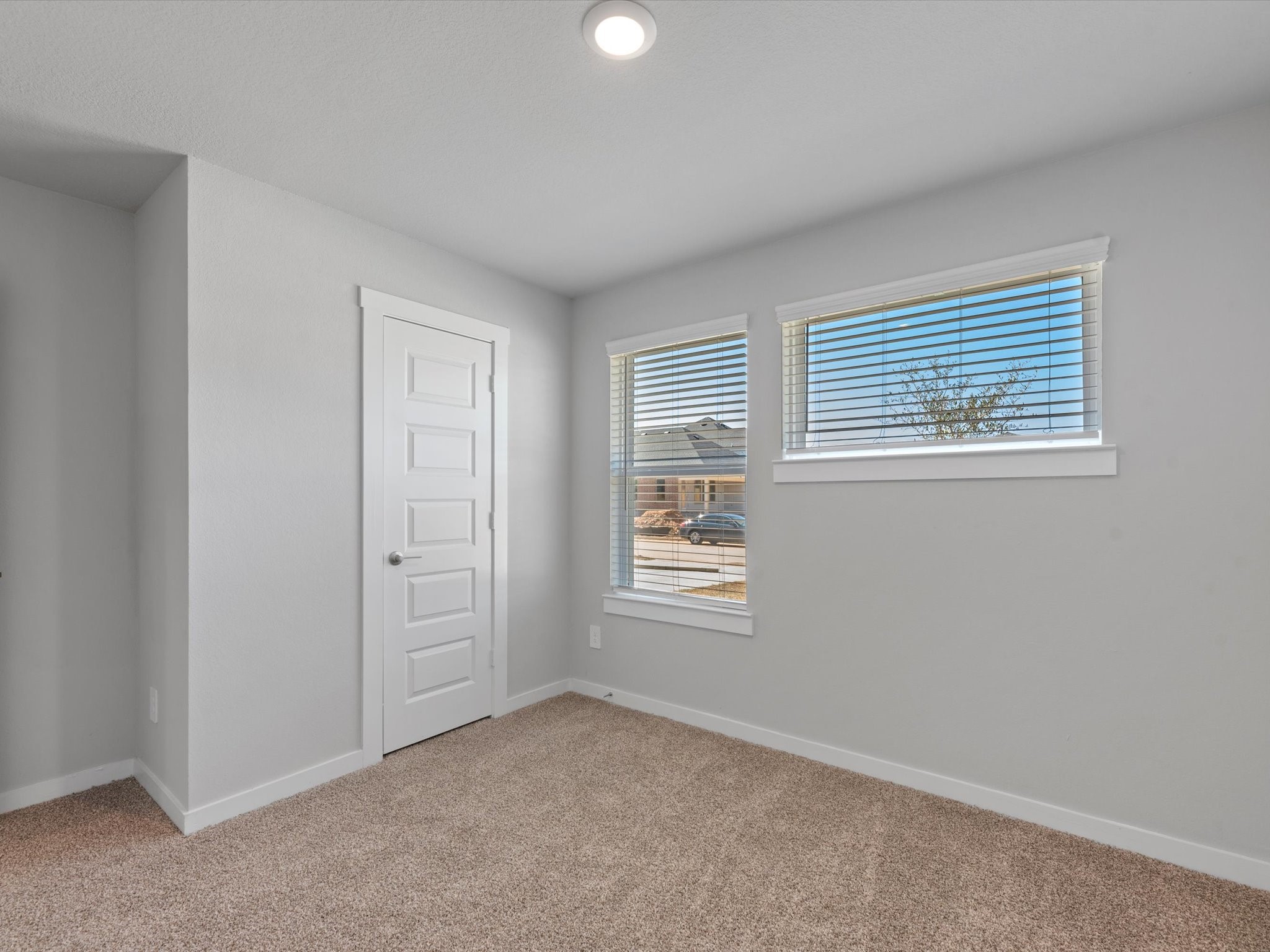 3335 Silverton Drive Property Photo 30
