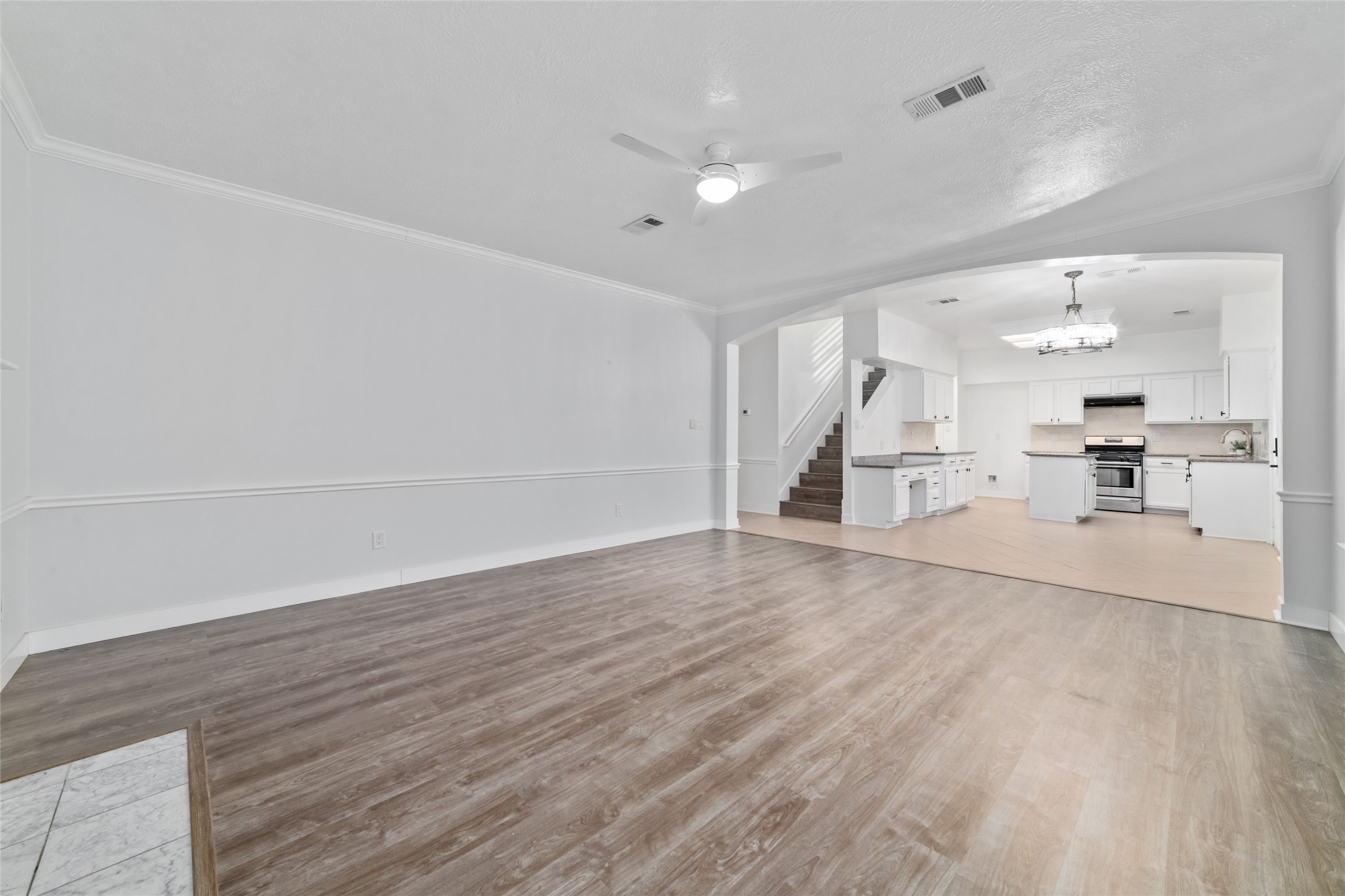 20415 Longspring Drive Property Photo 6