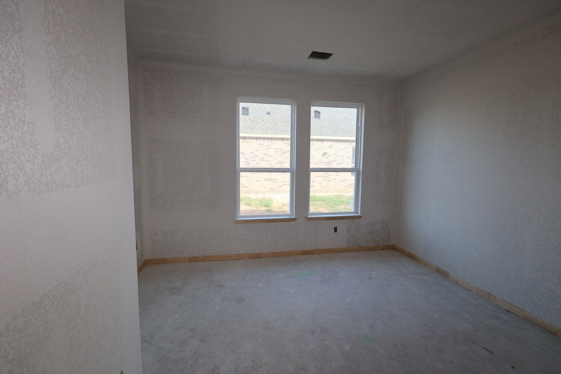 6810 Allens Landing Property Photo 5