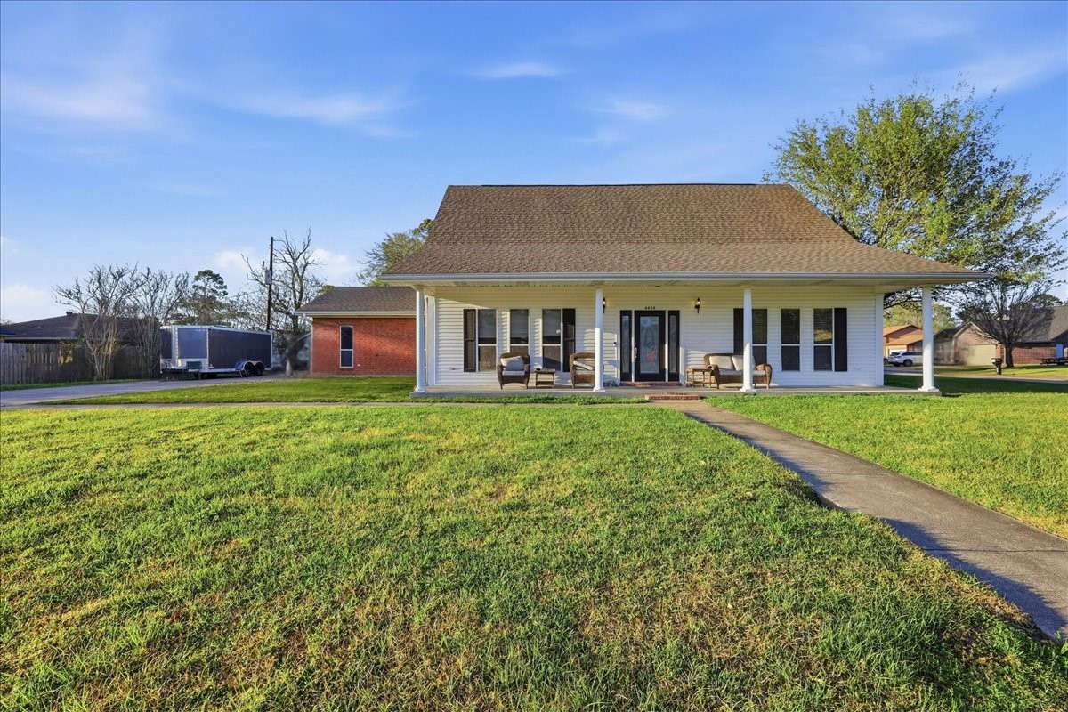 4404 Kitty Chapin Avenue Property Photo 1