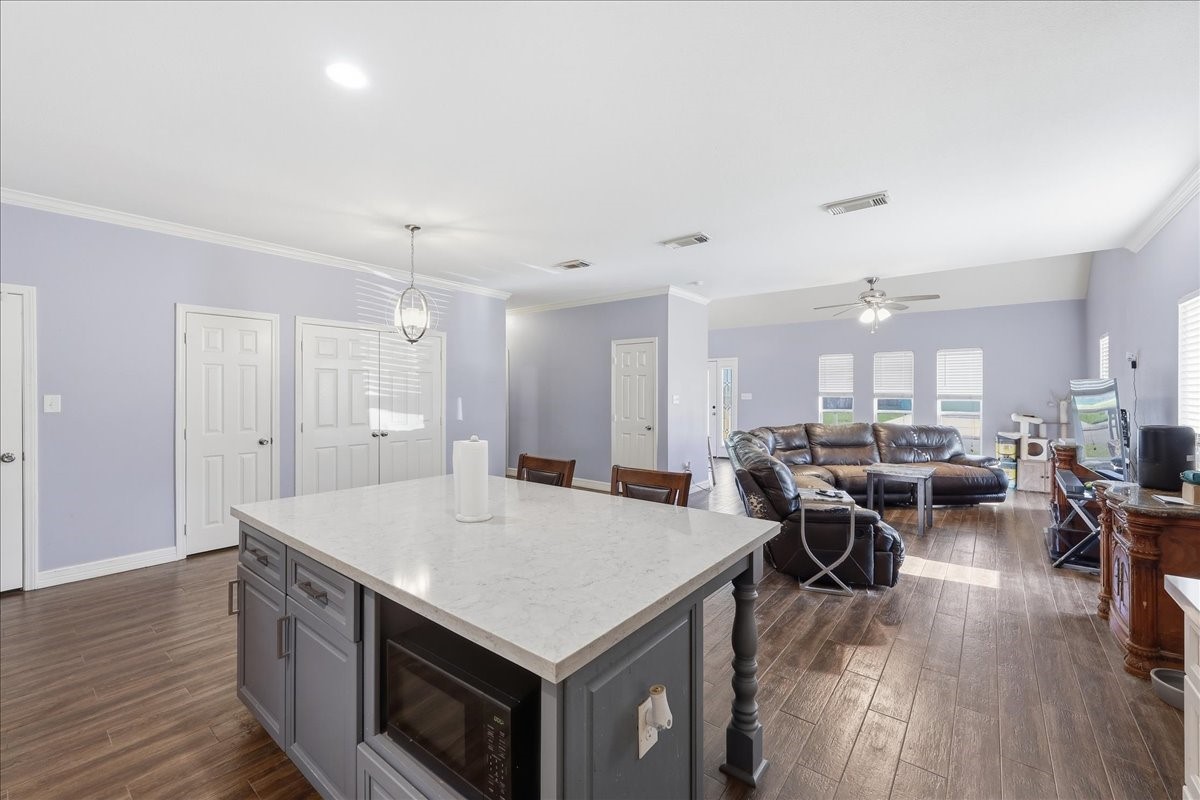 4404 Kitty Chapin Avenue Property Photo 16