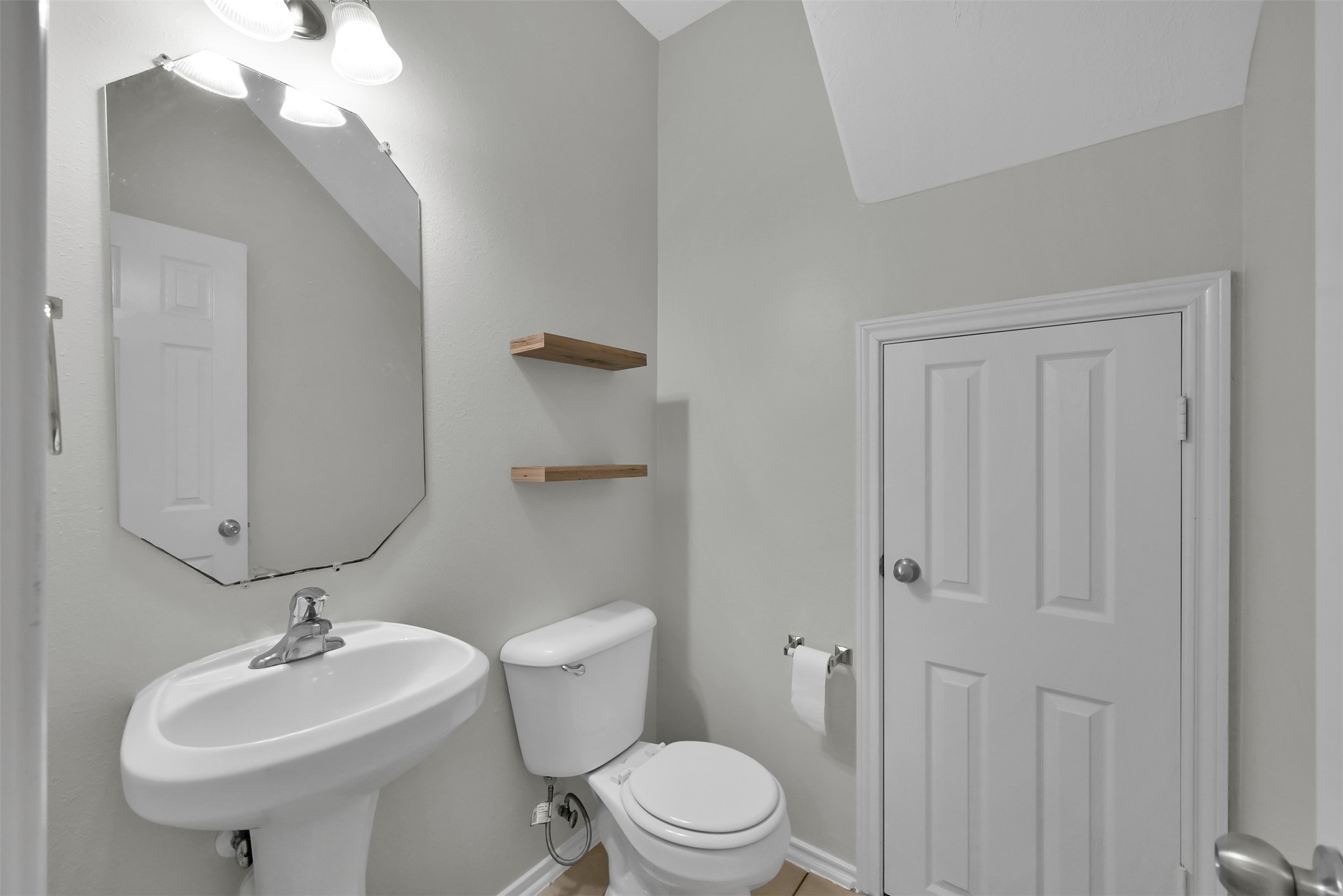 214 W Stedhill Loop Loop Property Photo 14