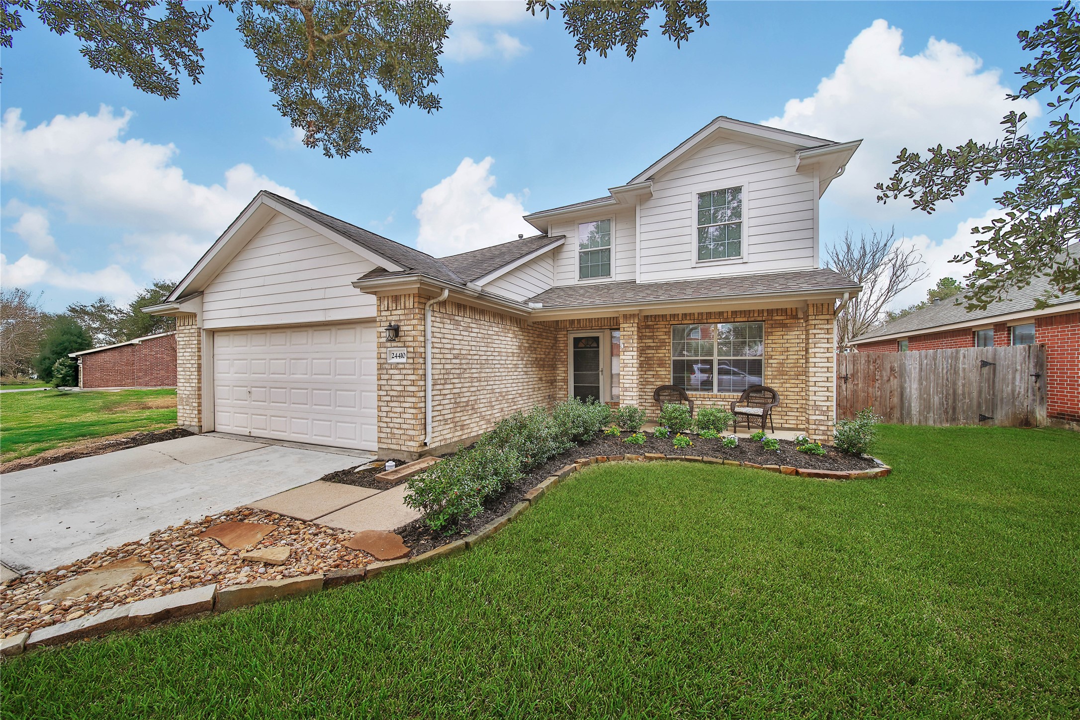 24410 Tucker House Lane Property Photo 1