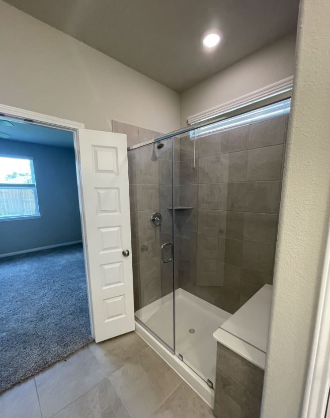 7052 Silverleaf Oak Street Property Photo 11