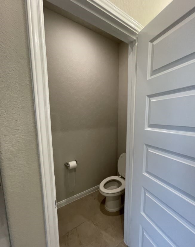 7052 Silverleaf Oak Street Property Photo 12