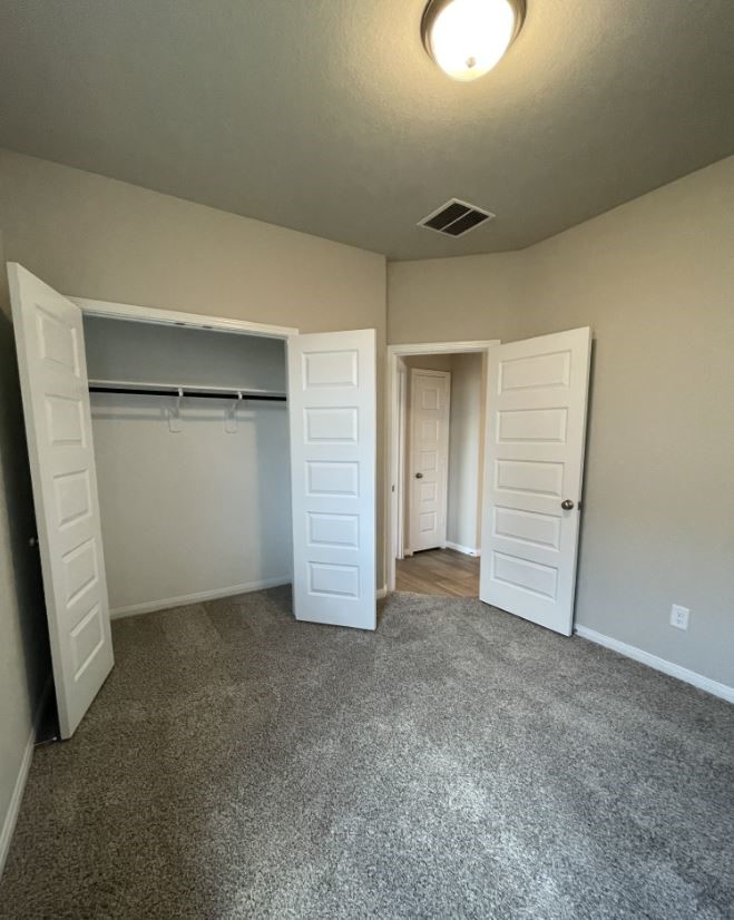 7052 Silverleaf Oak Street Property Photo 17