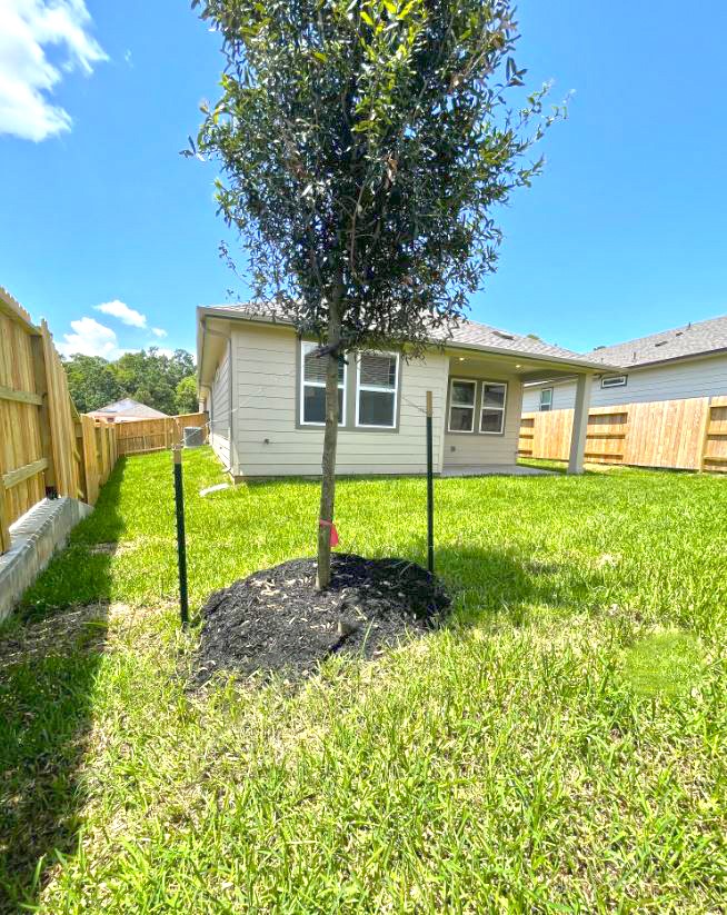7052 Silverleaf Oak Street Property Photo 24