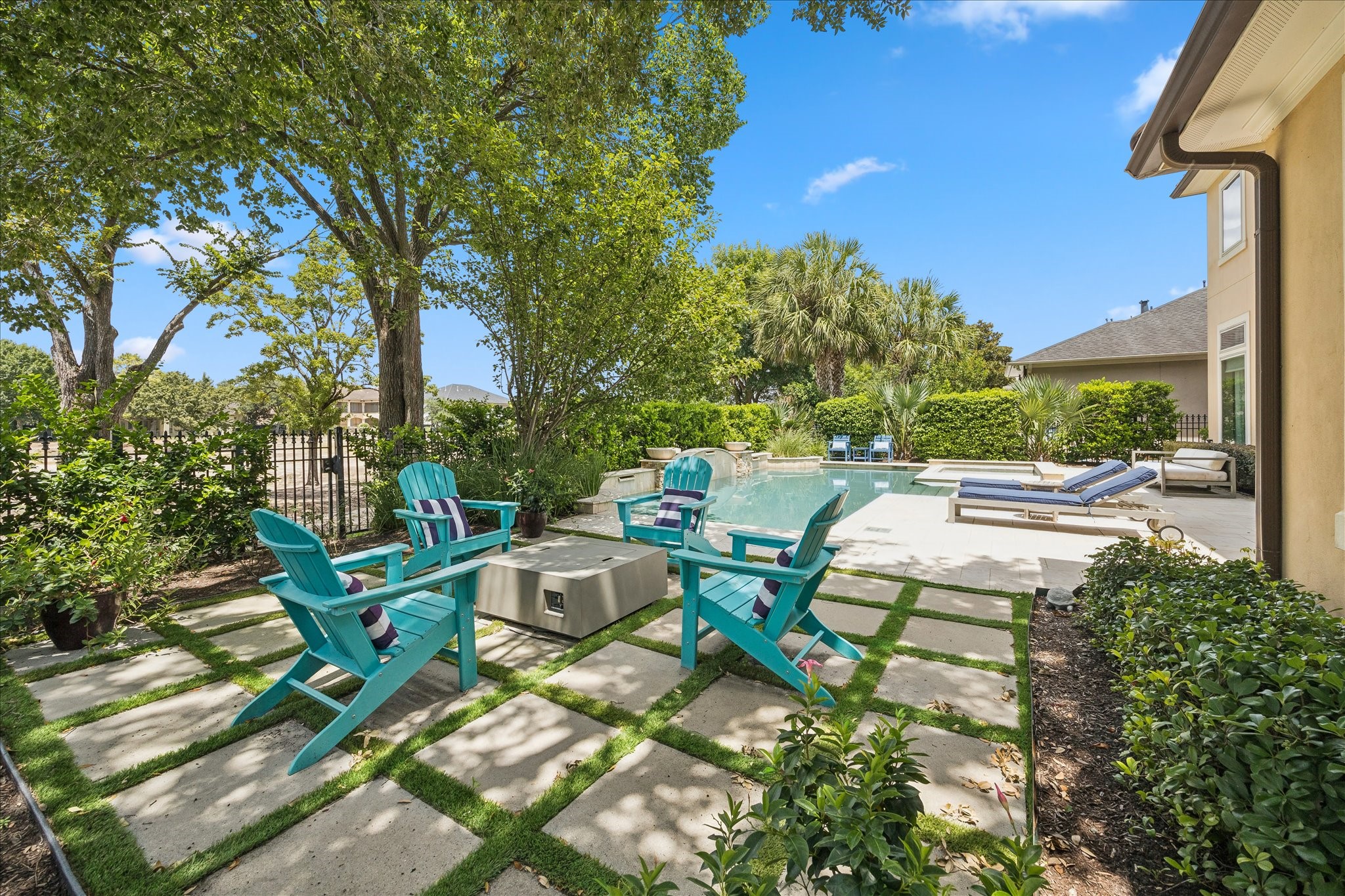 11610 Montmarte Boulevard Property Photo 35