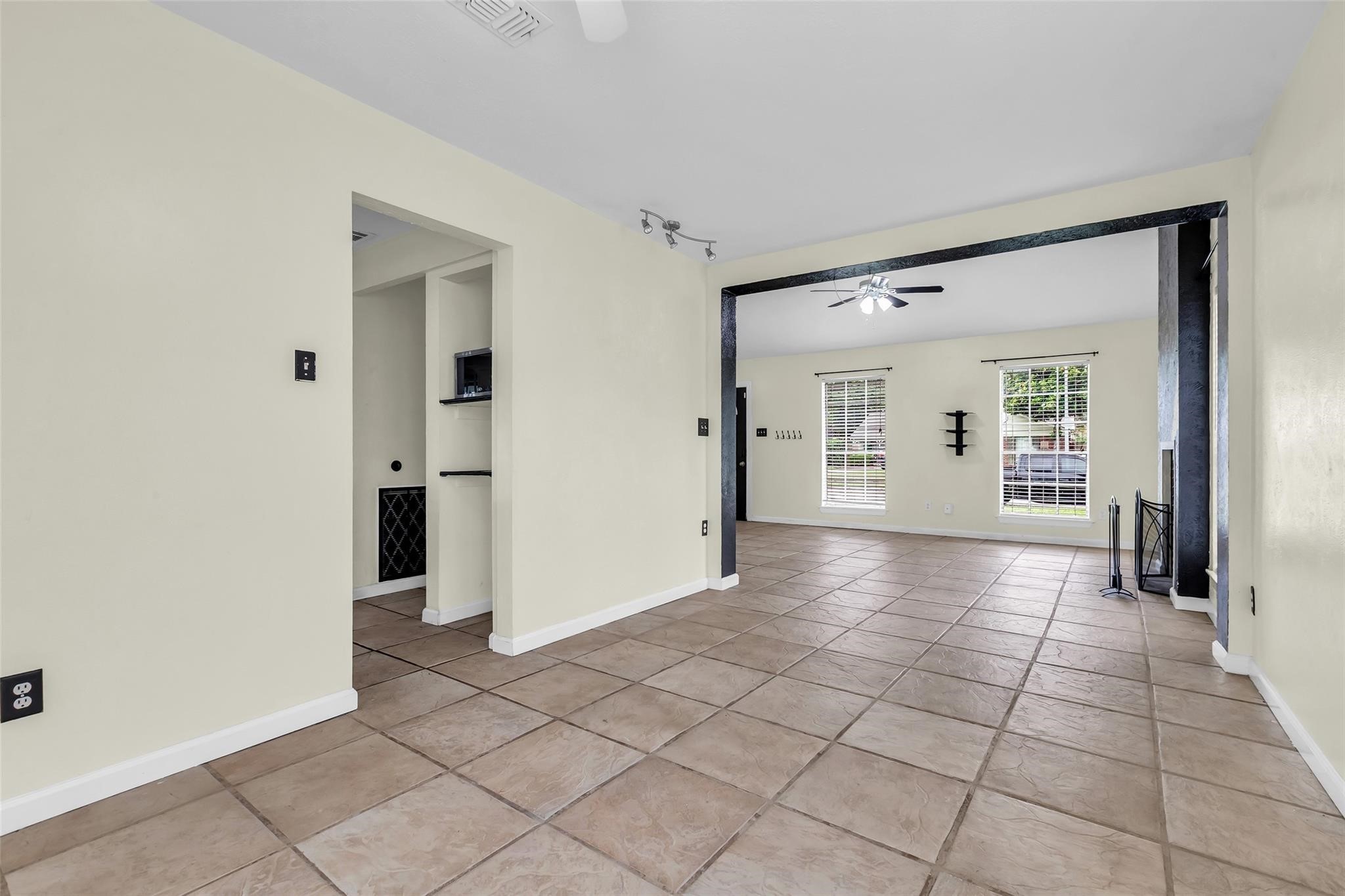 15830 Pipers View Drive Property Photo 11