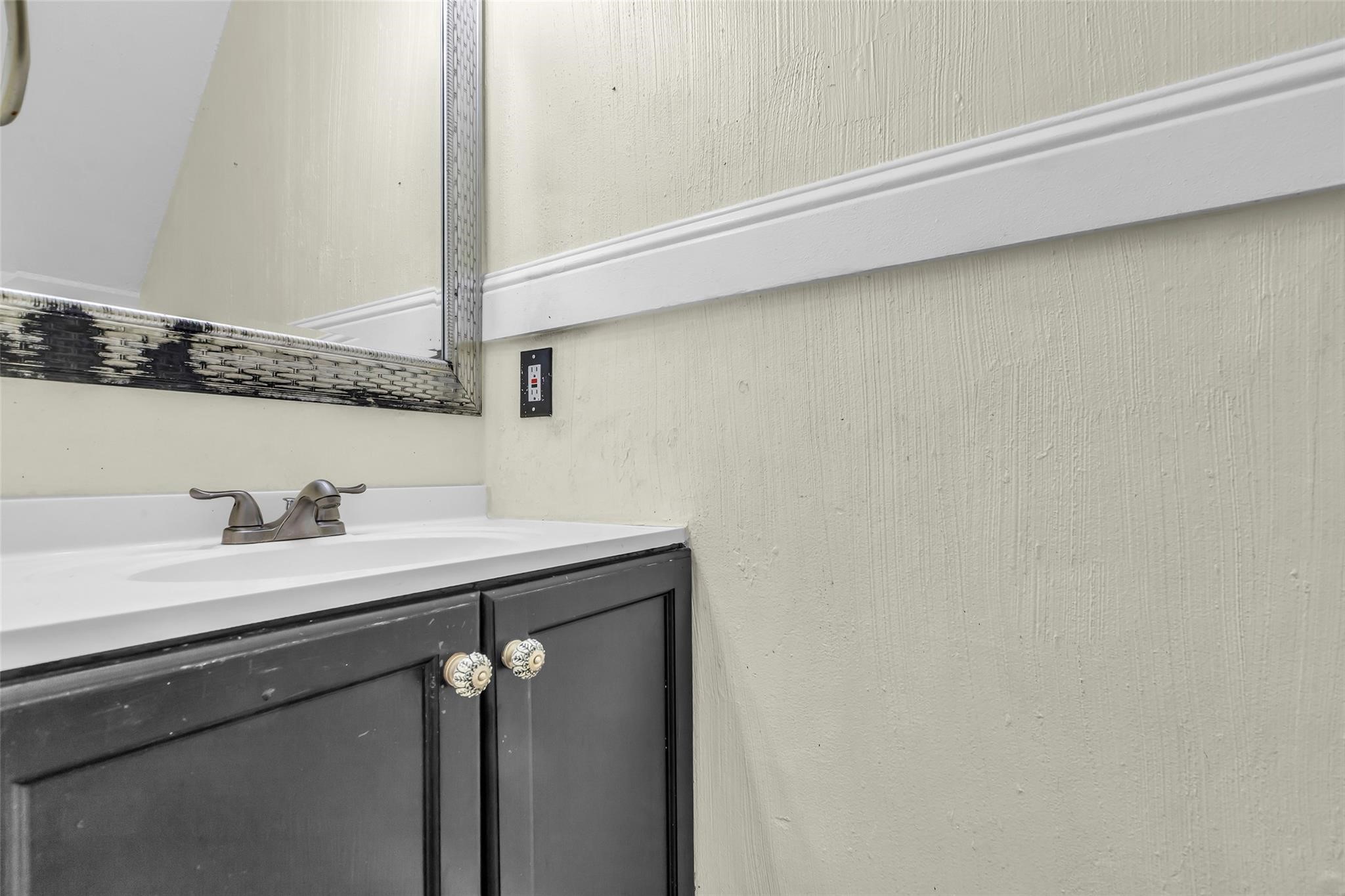 15830 Pipers View Drive Property Photo 16